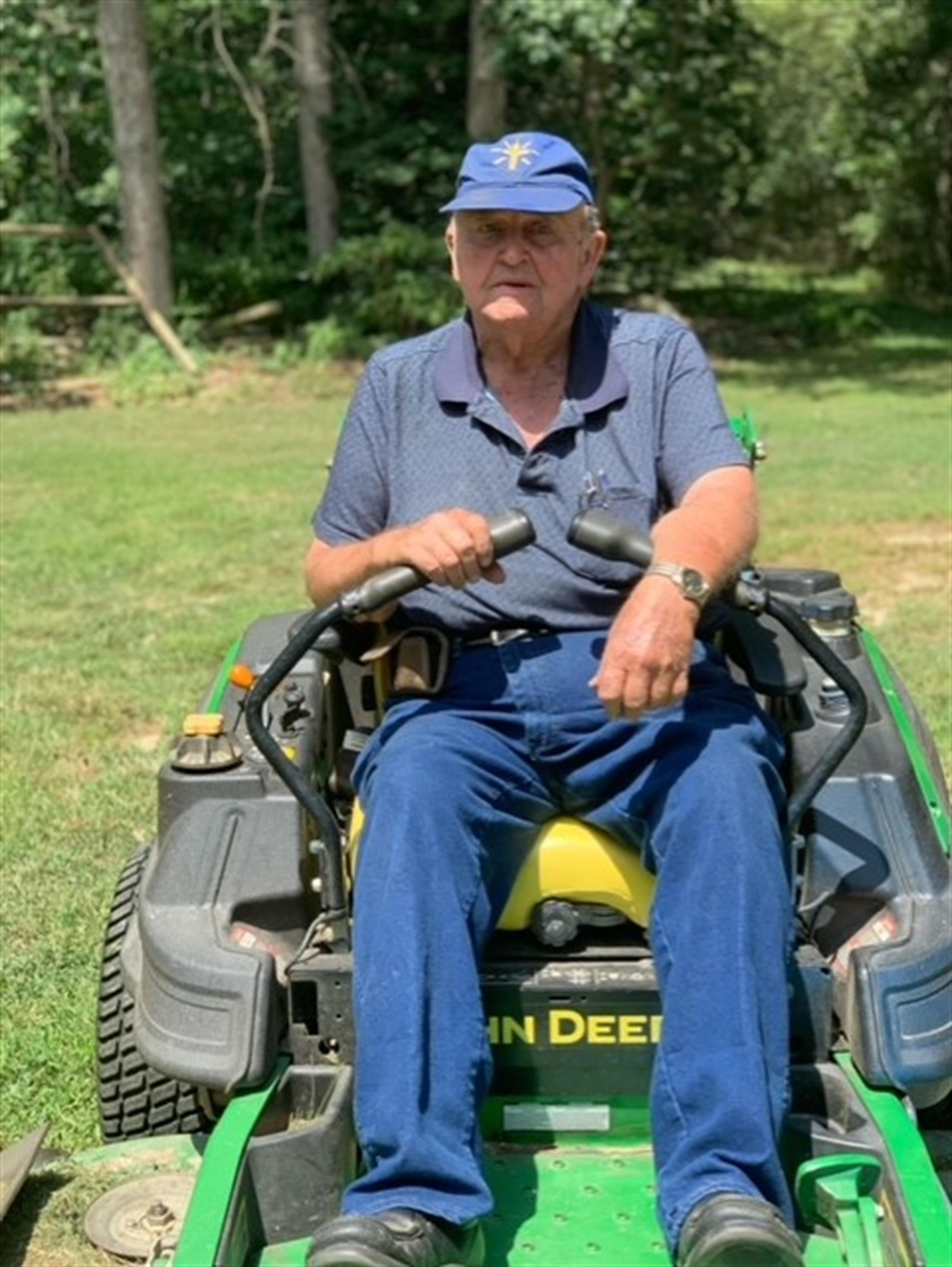 Charles Dee Griffith's obituary picture