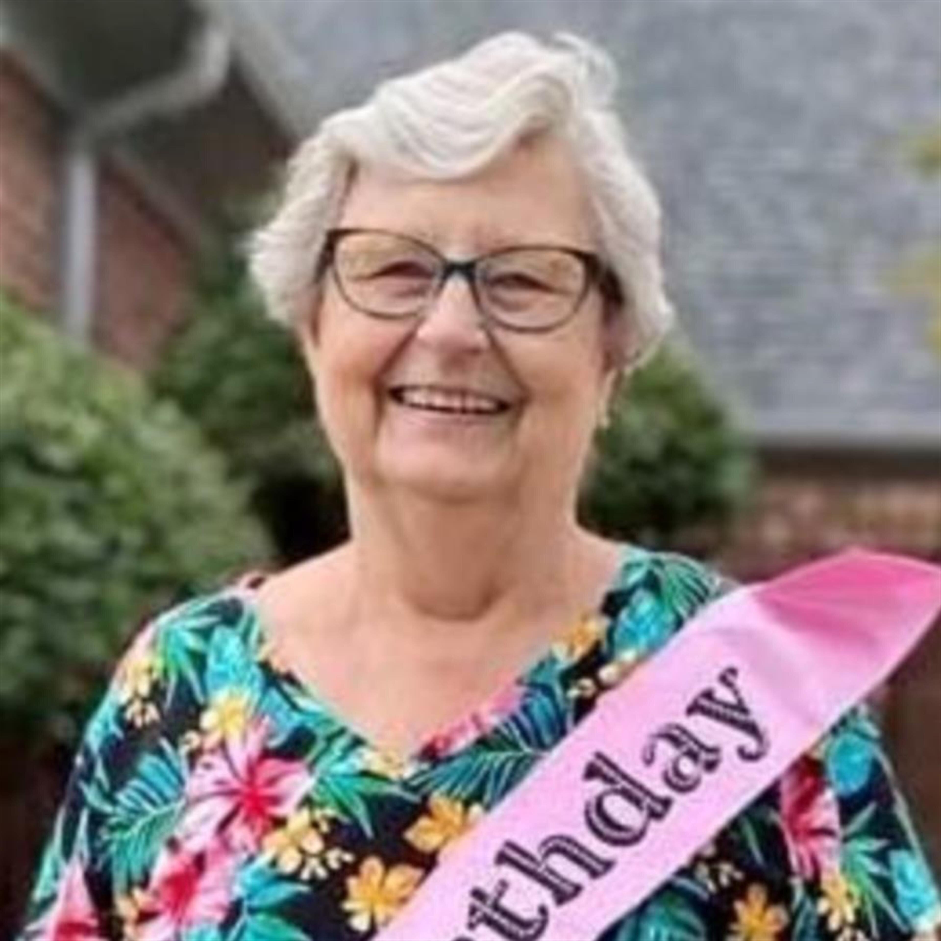 Ann Thompson Ellis