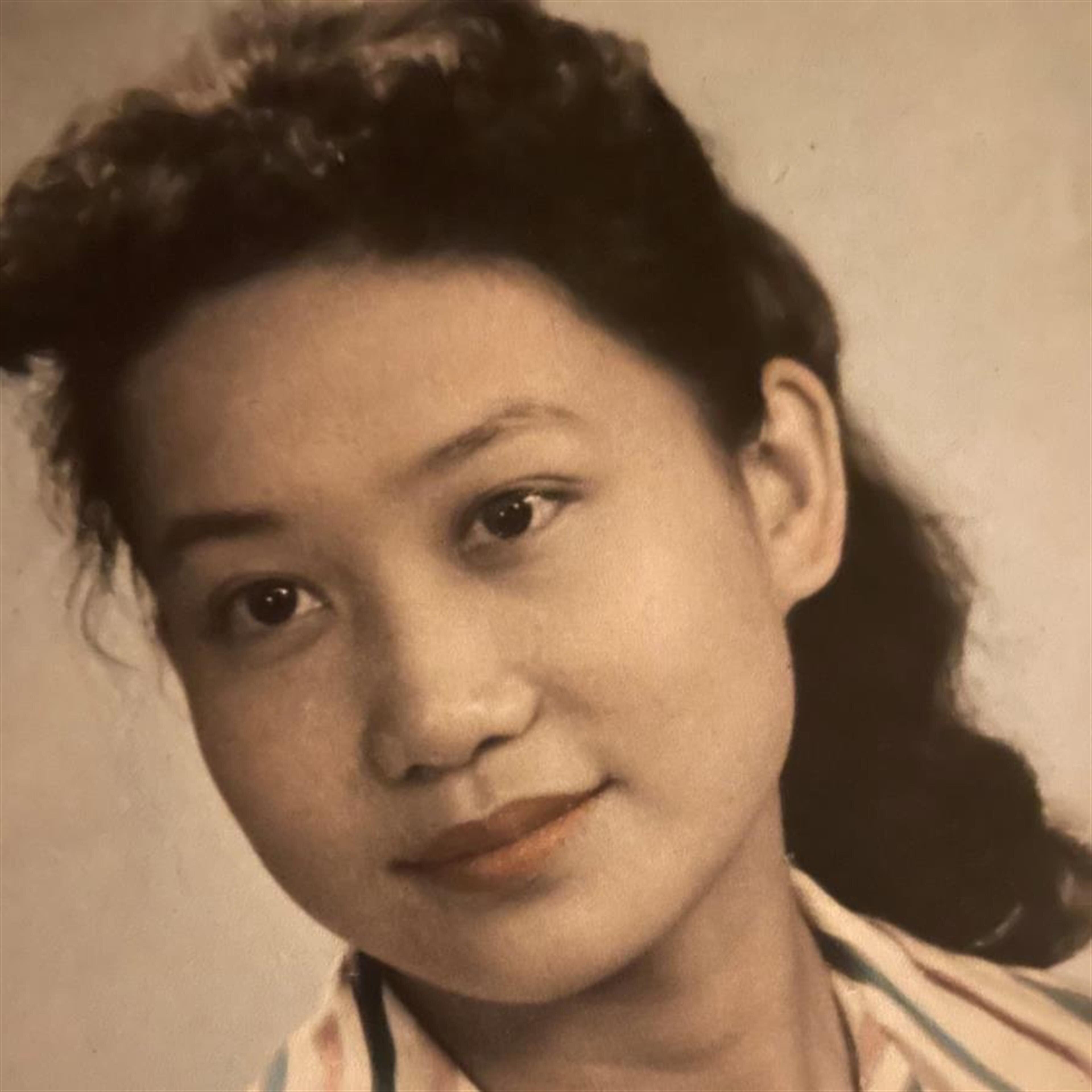 Eva Wah Louie