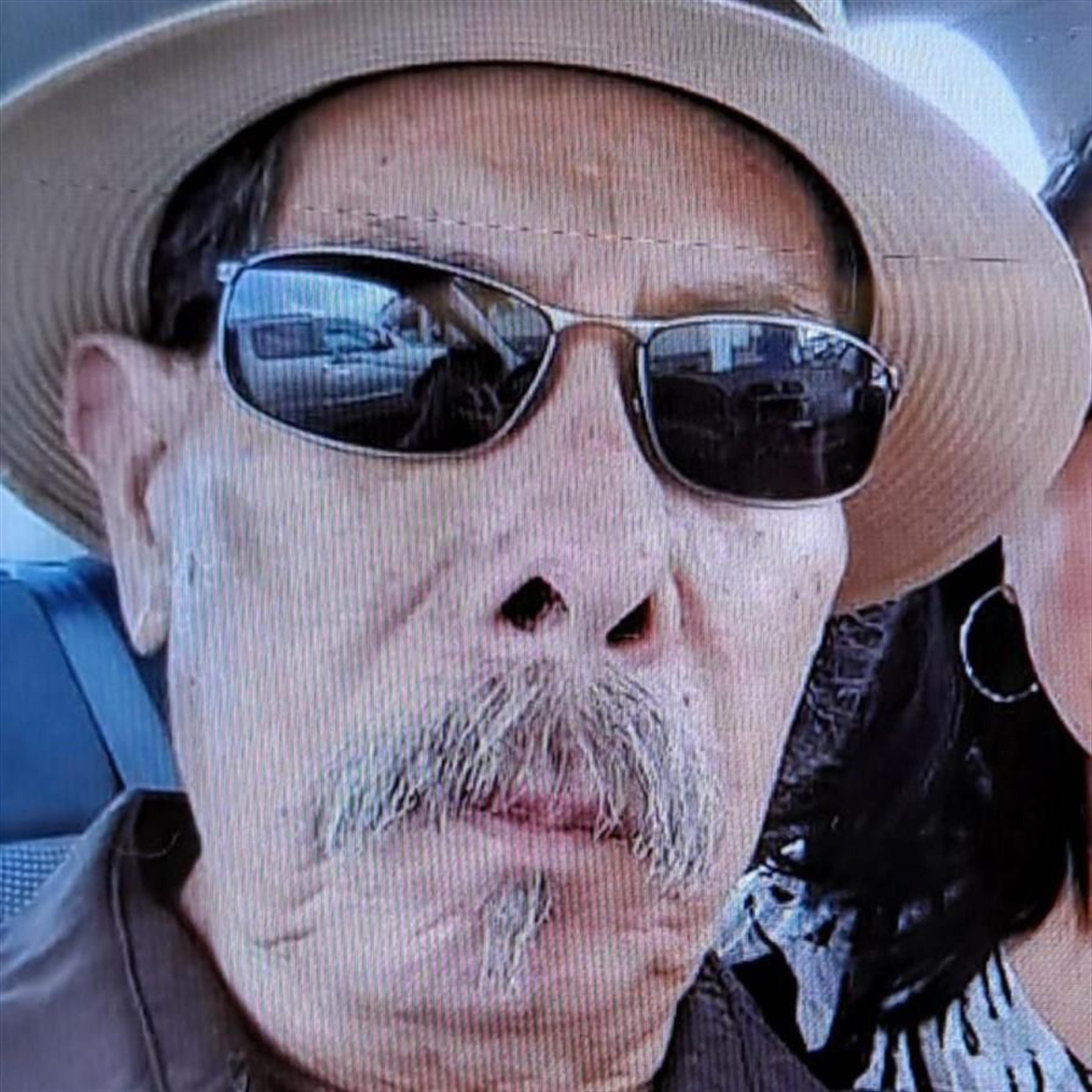 Santos Flores Jr.