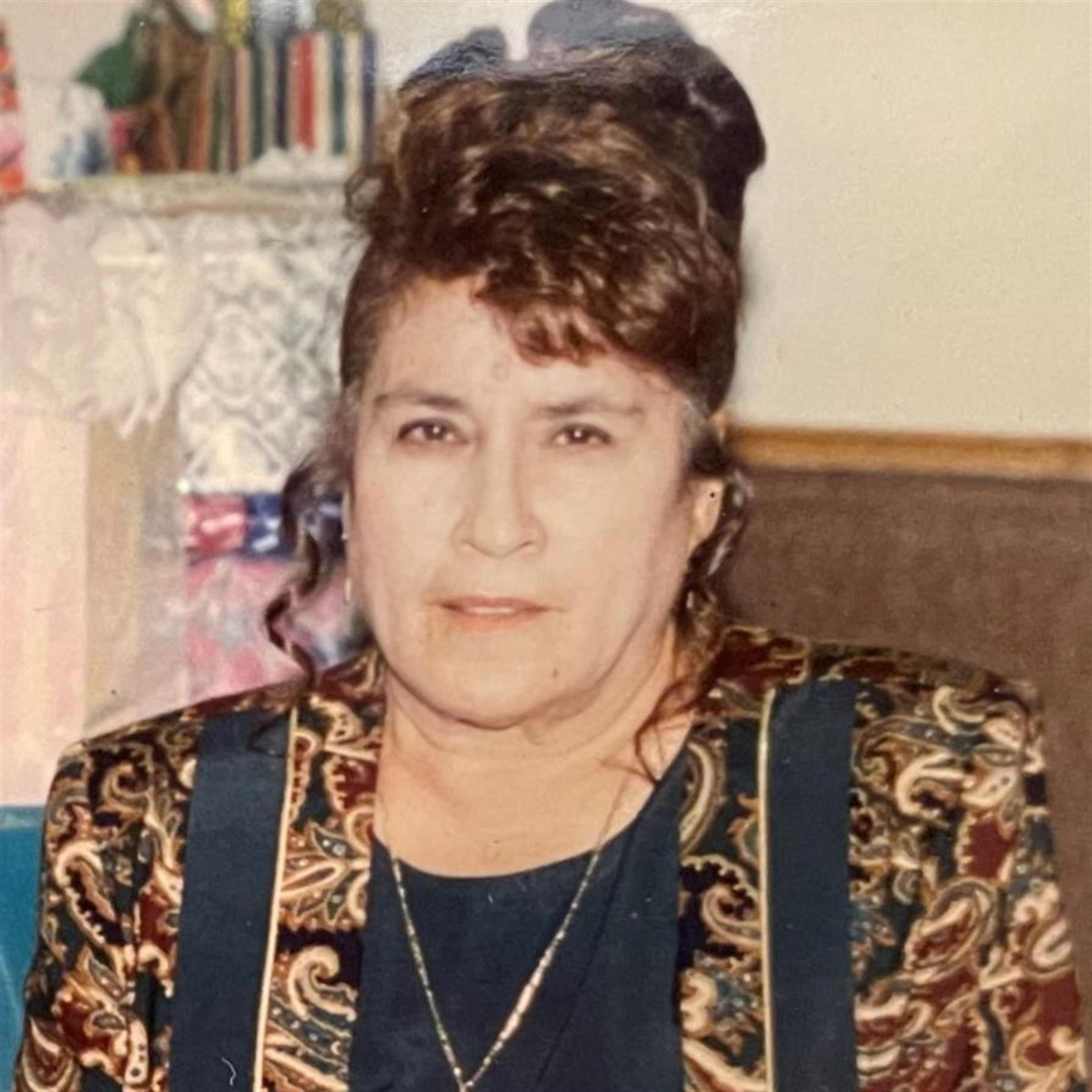 Maria Natividad Perrett Moya