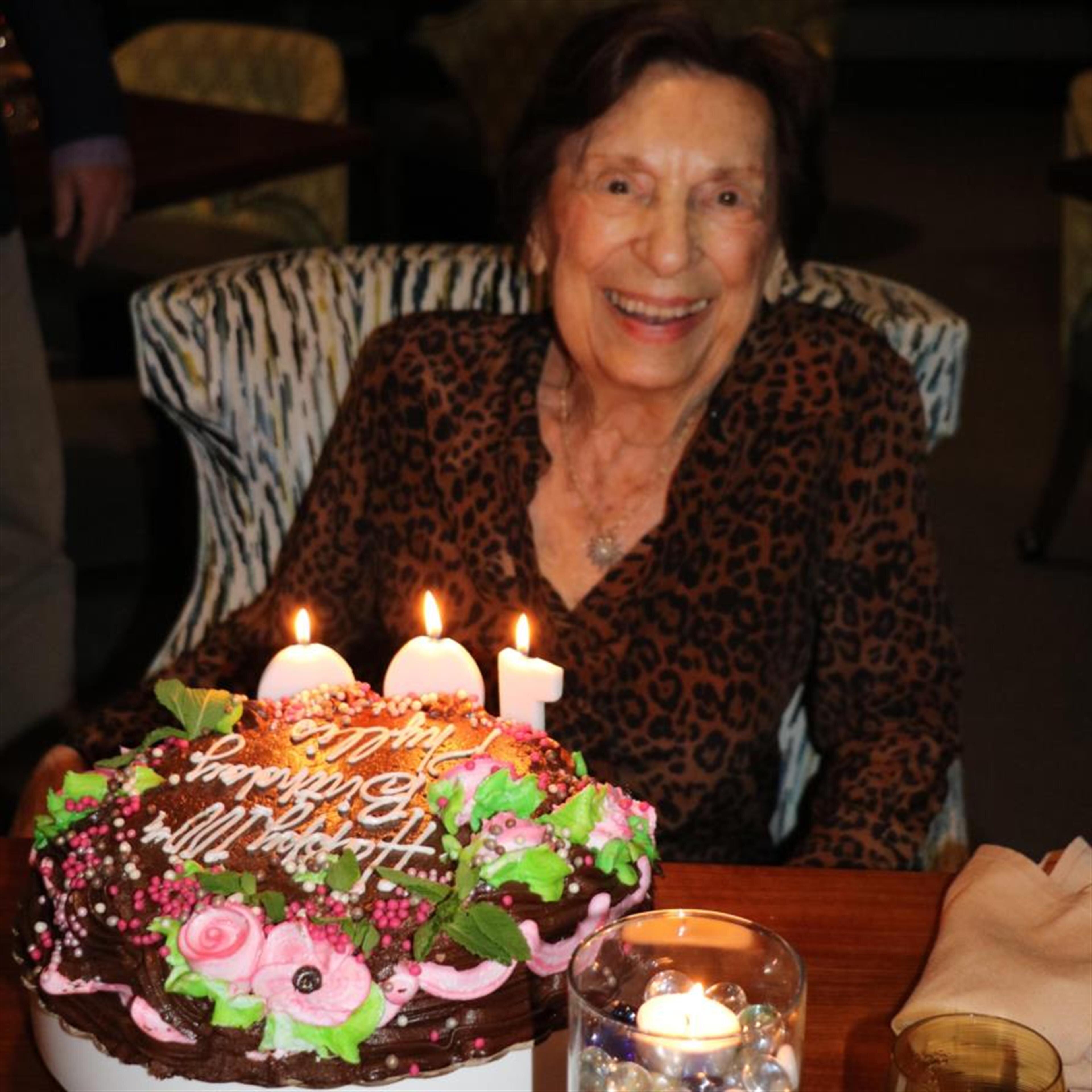 Phyllis Kay