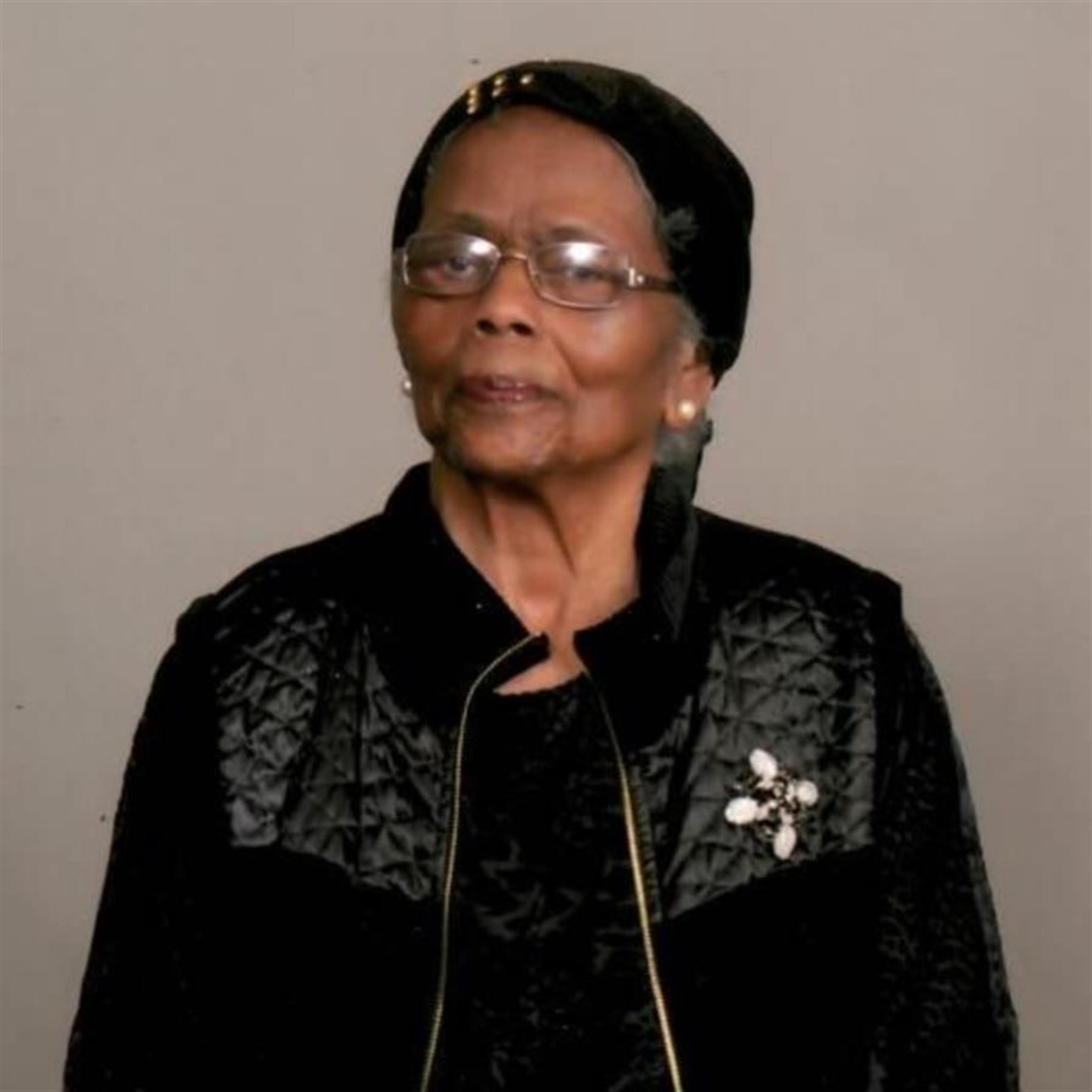 Mrs. Clara Handy Davis