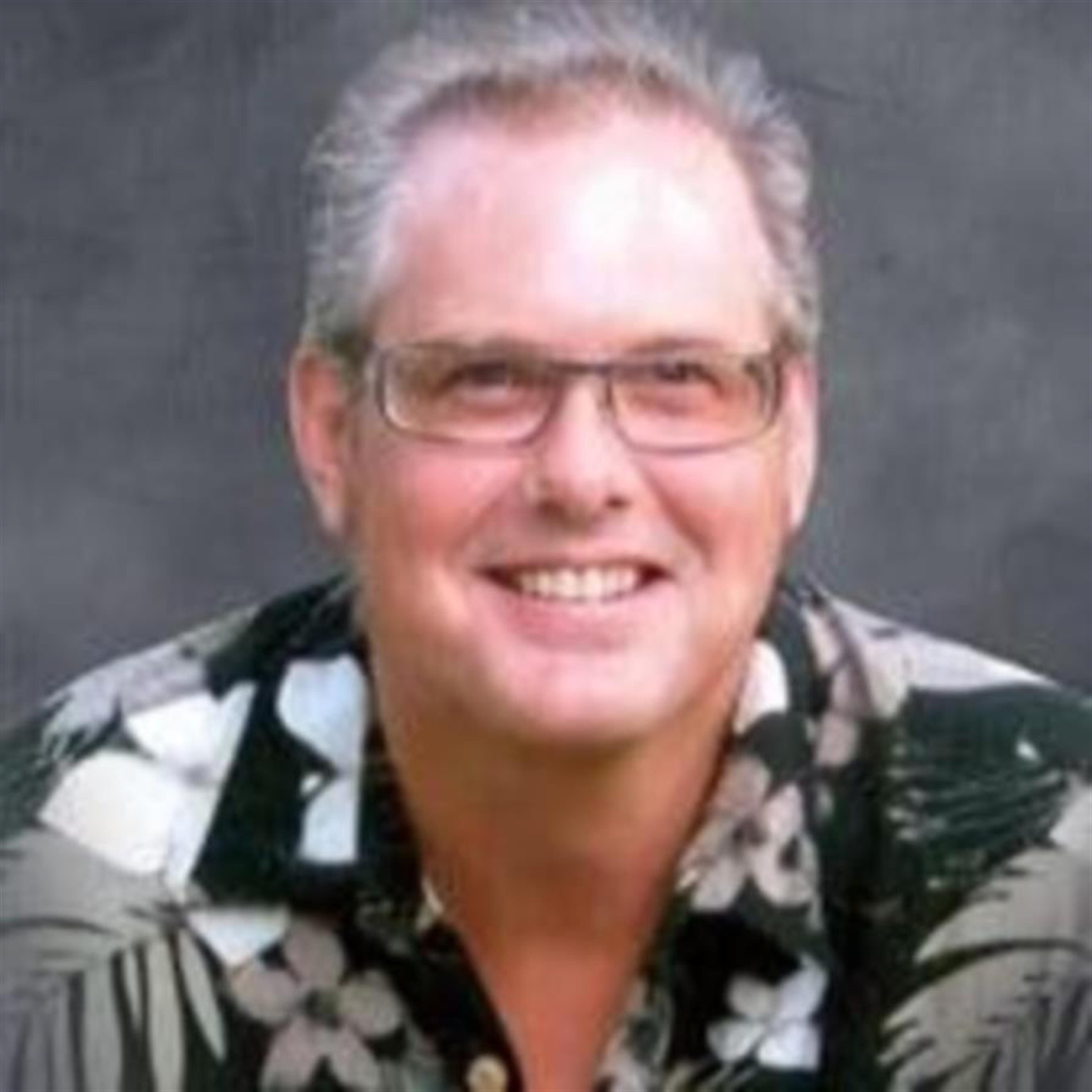 Dennis Inglis (Bolivar)