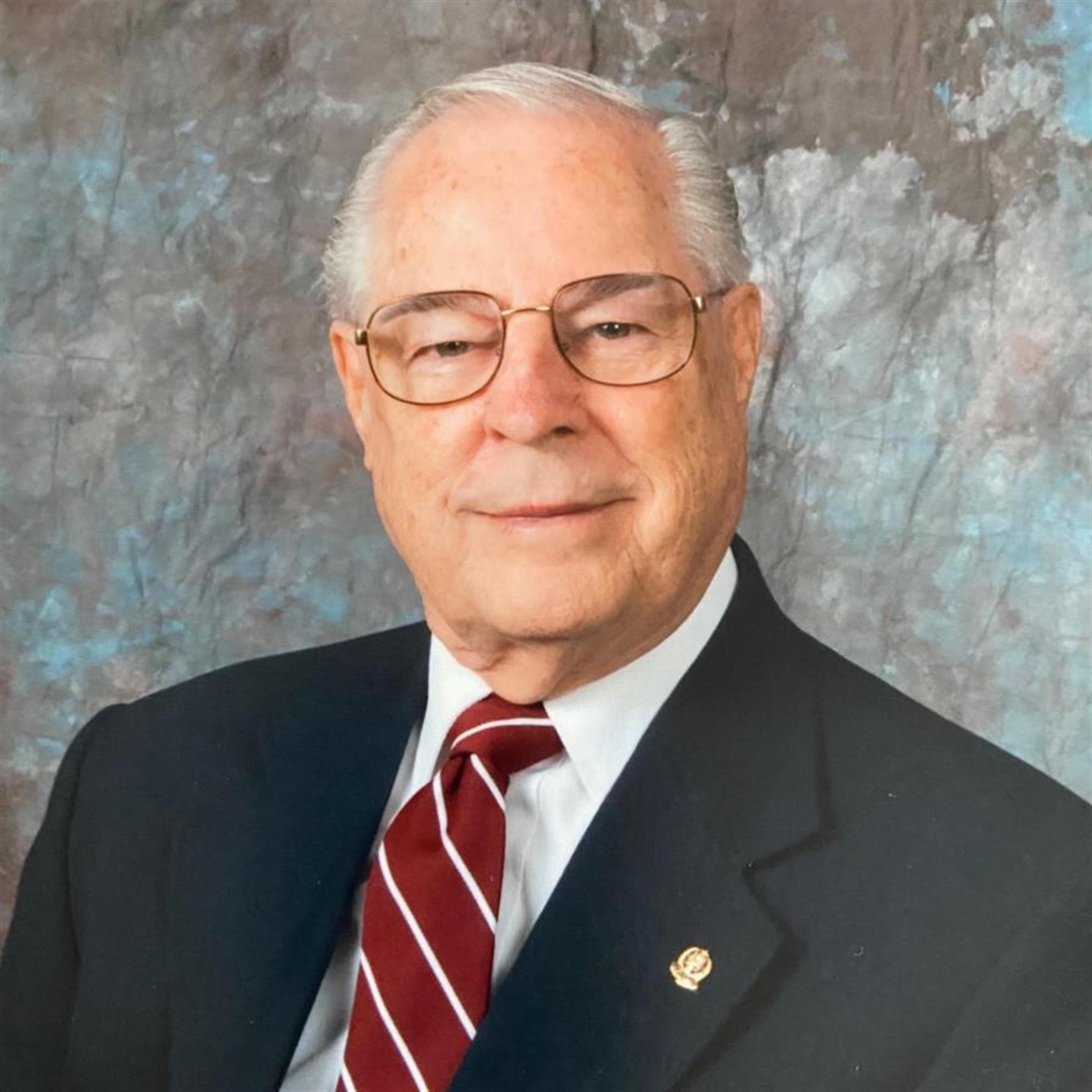 Roy James Santmyer