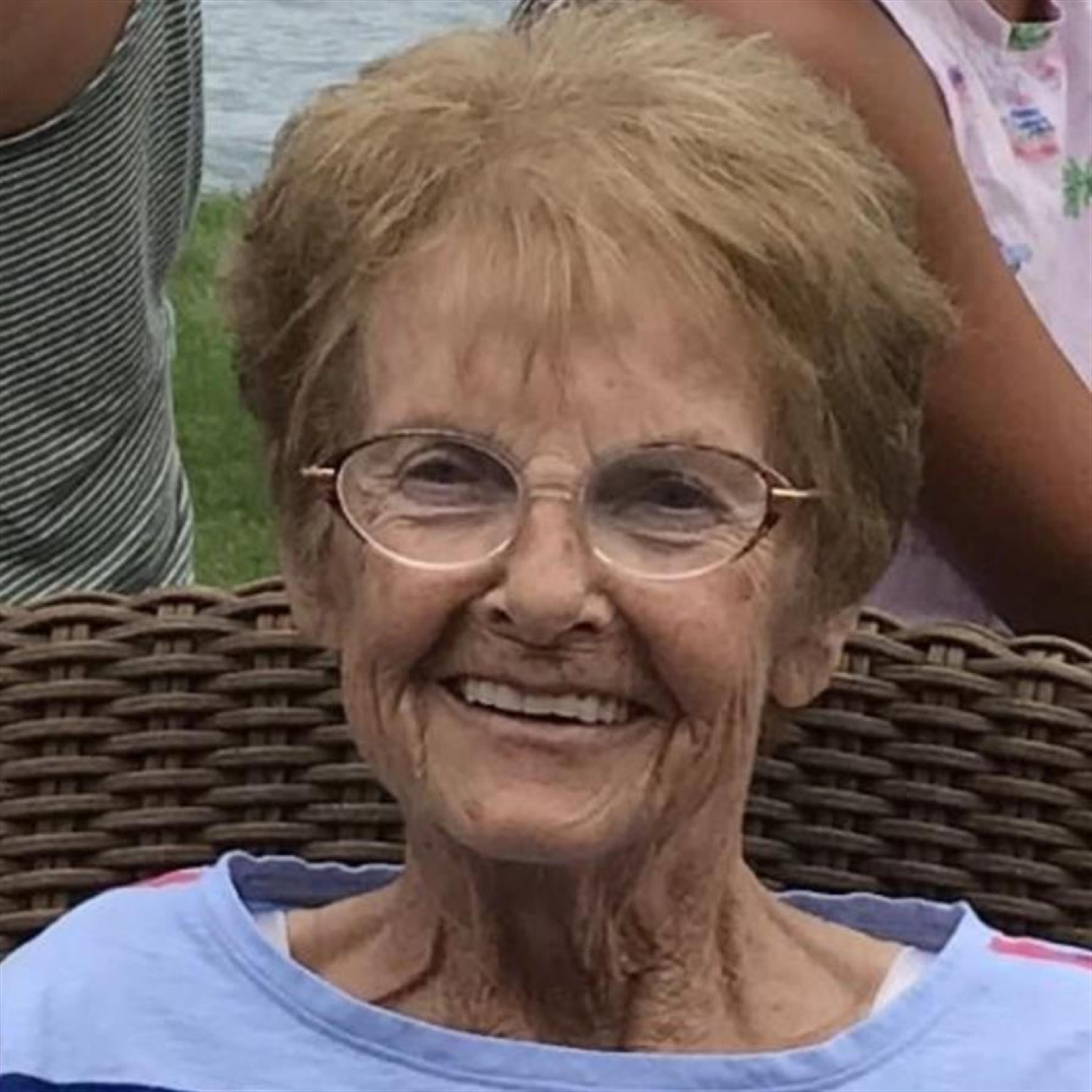 Helen J Sparks
