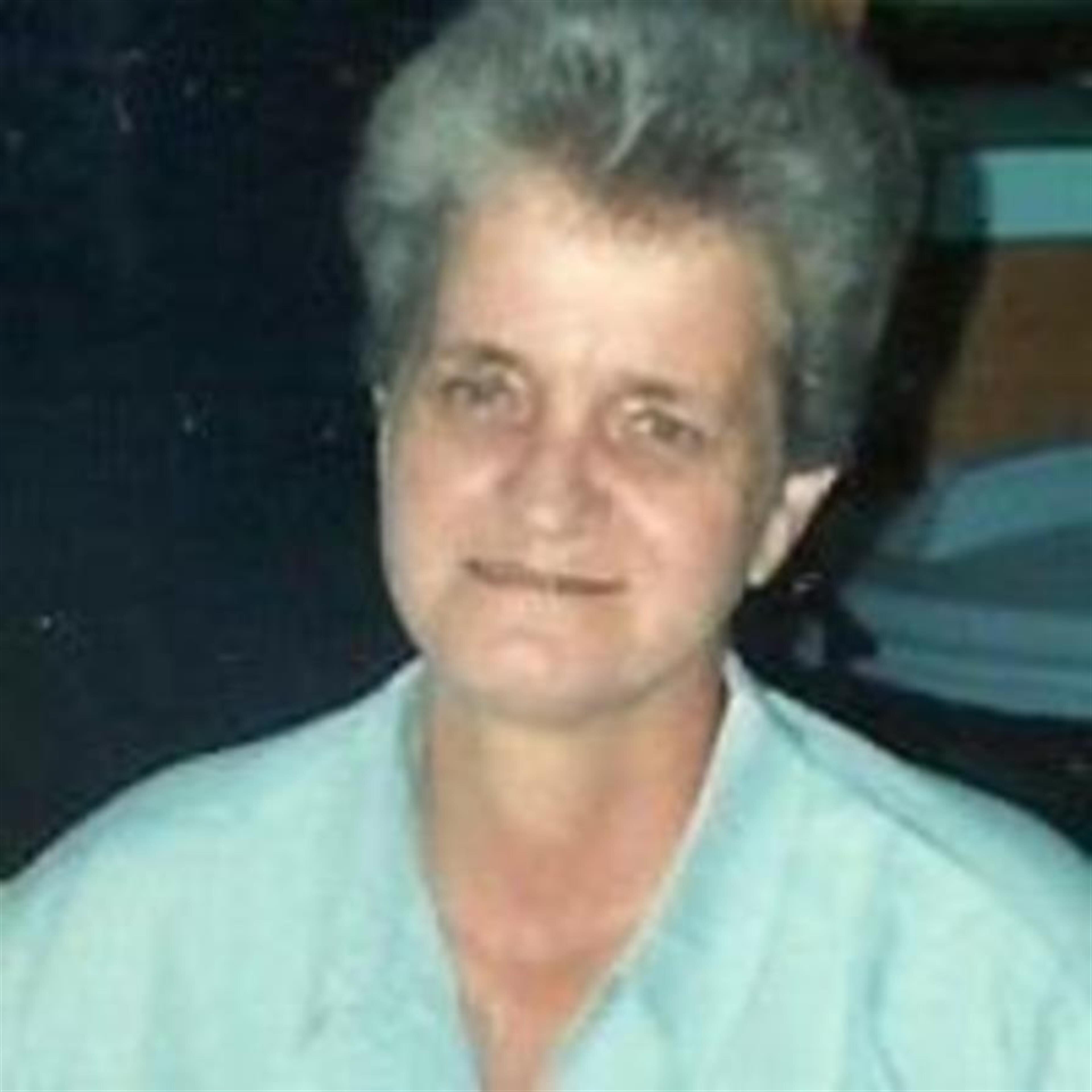 Joan Ayres