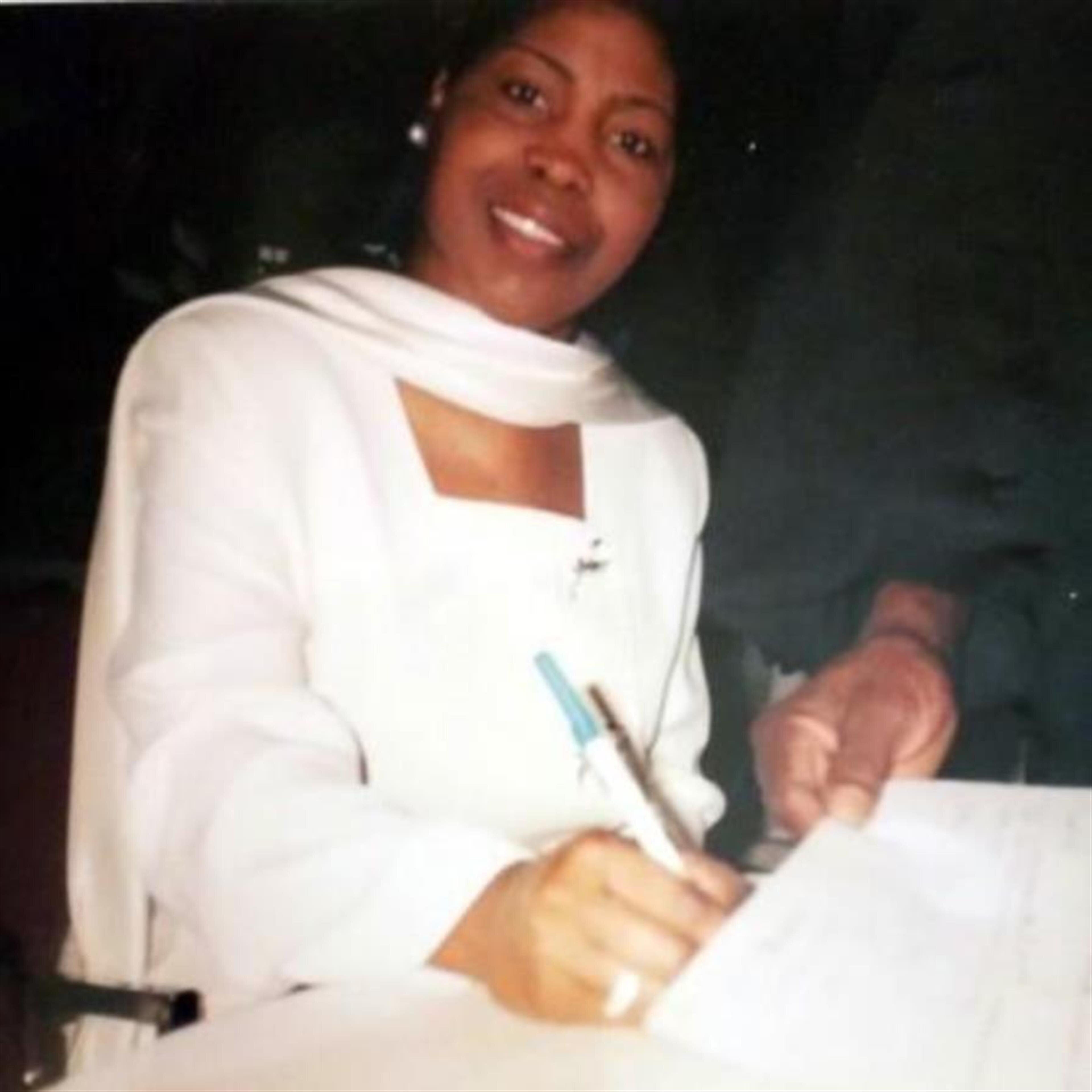 Glenda Mae Nairn-Brown