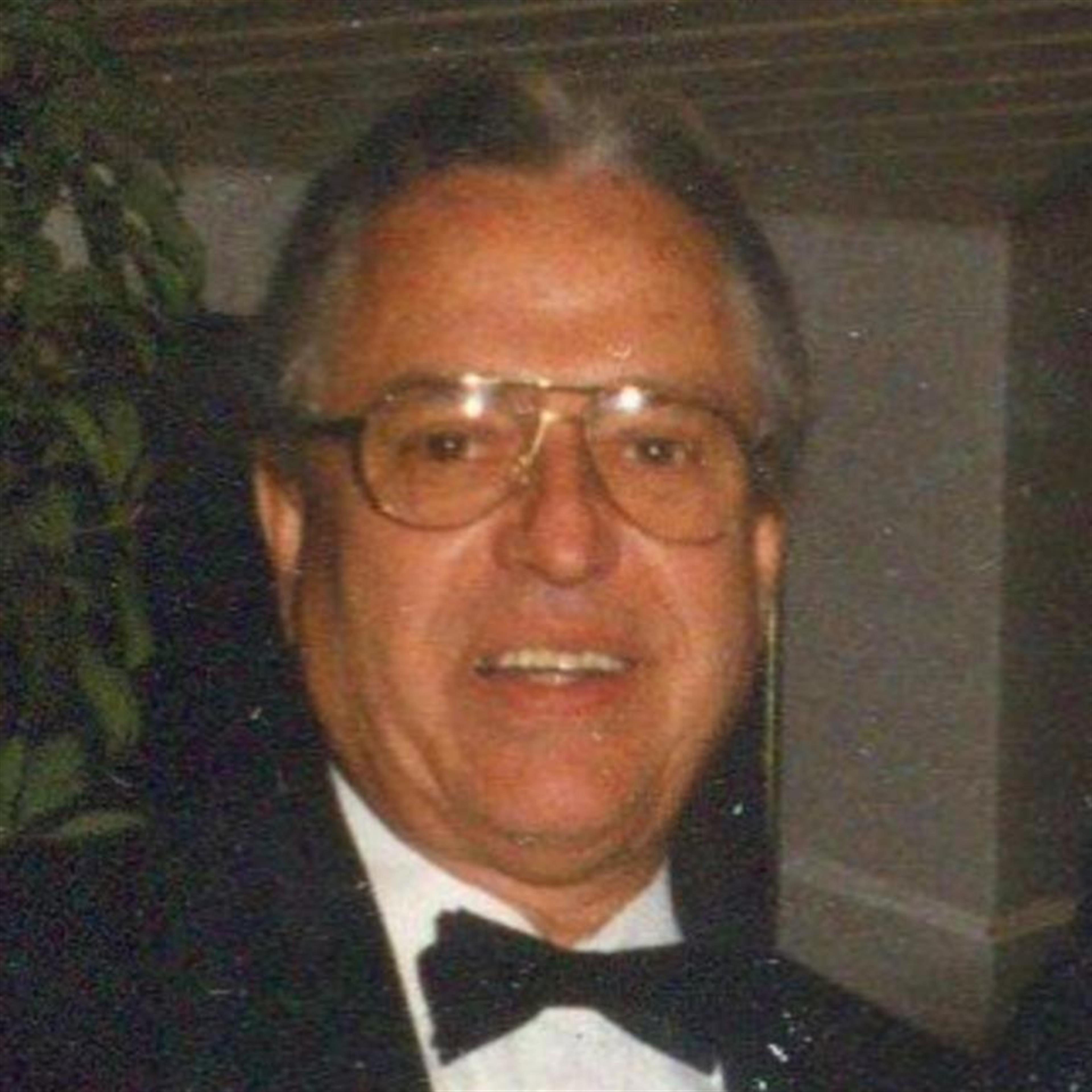 CARLOS A SAENZ JR