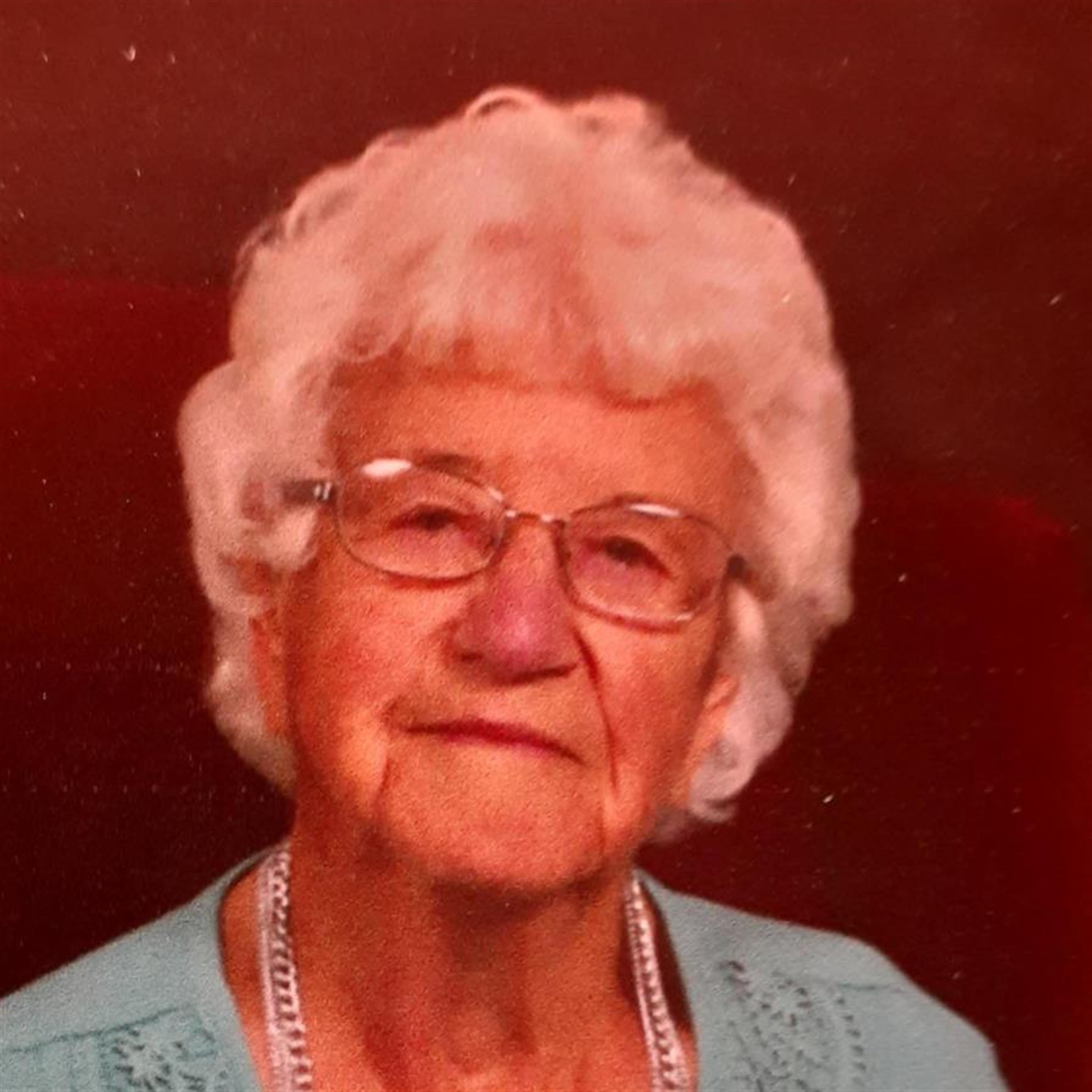 Amelia Schuhart's obituary picture