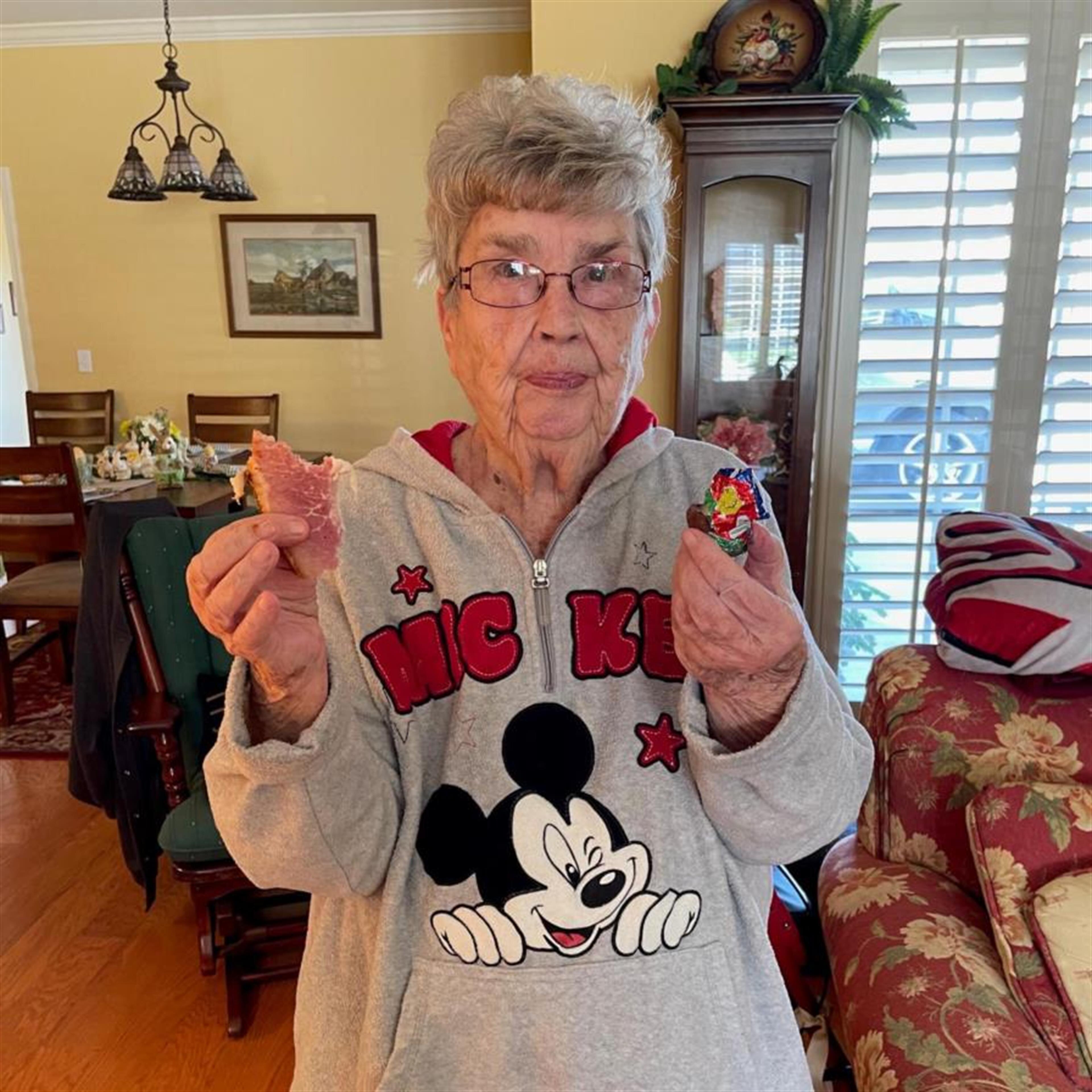 Mrs Betty Sue Cook