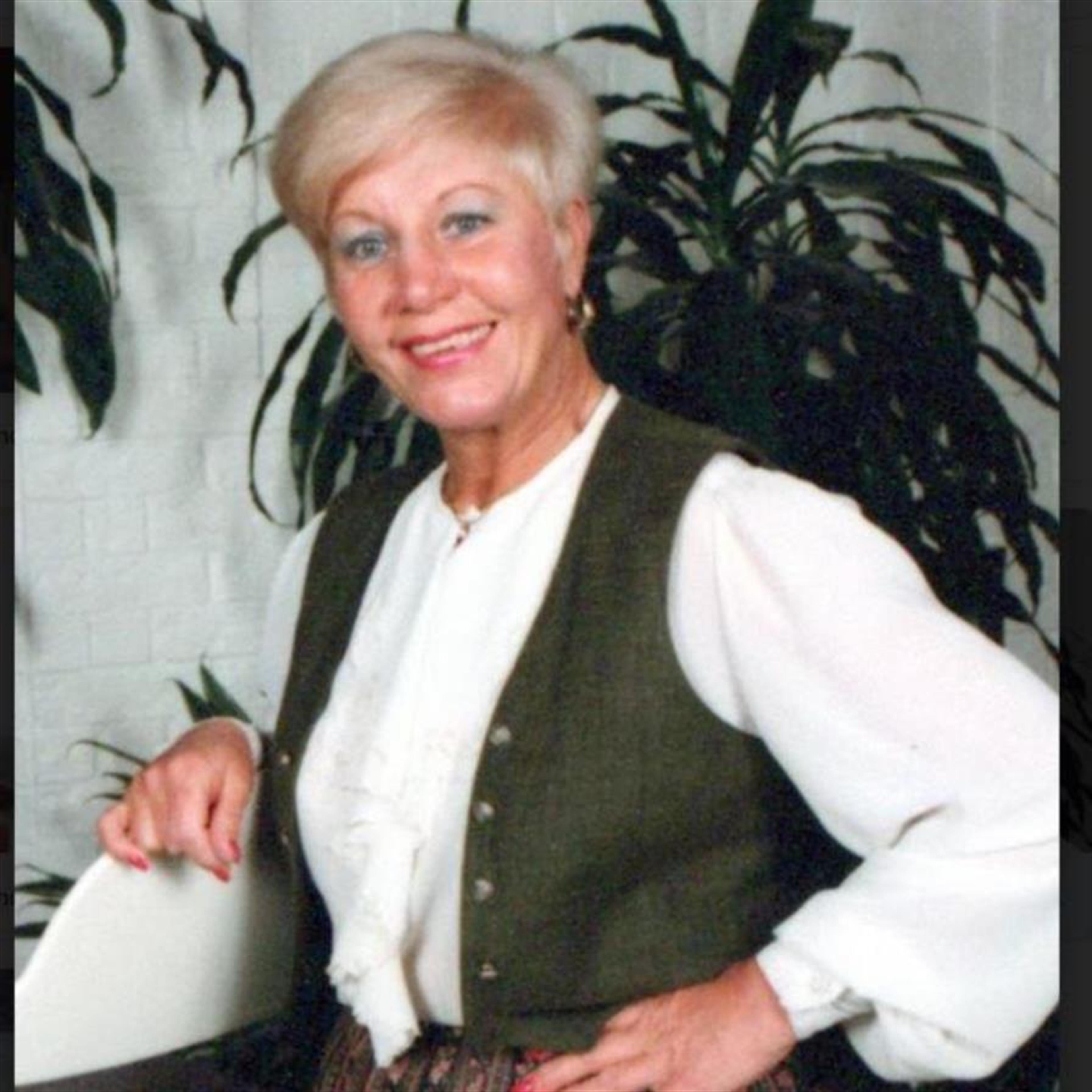 Erika Hawkins-Clignett