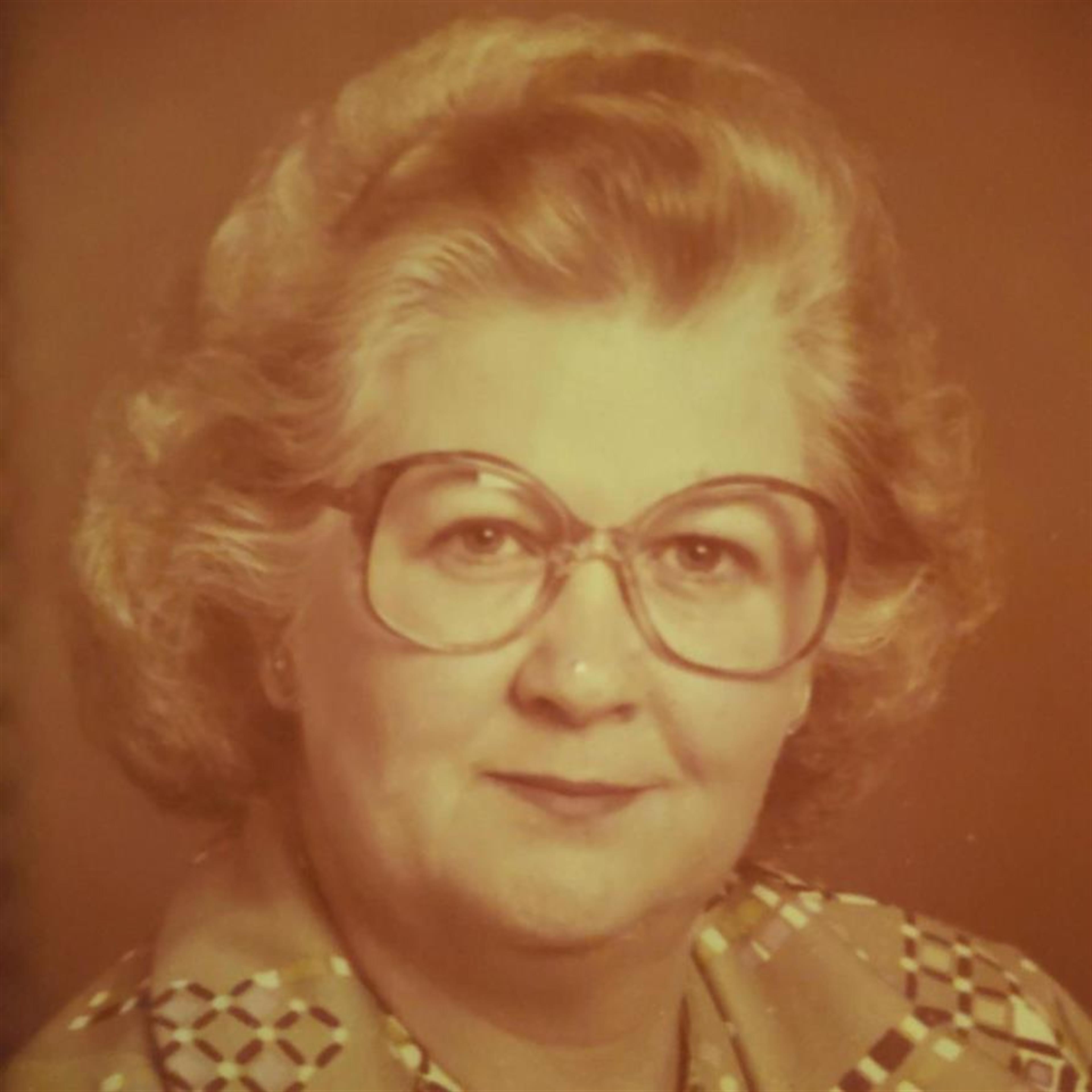 Mrs. Vivian Rosa Griggs