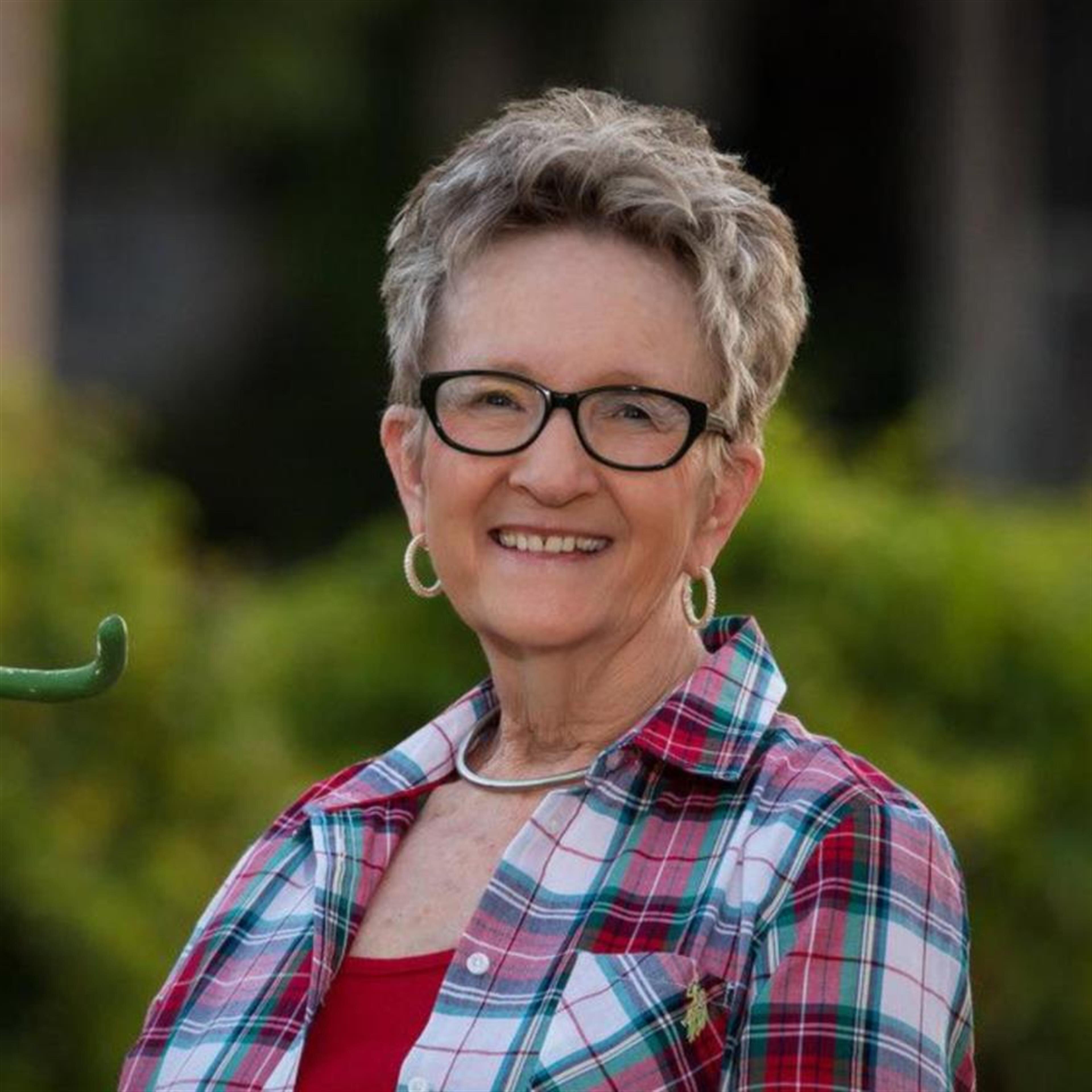 Lynda Waggoner Robinson