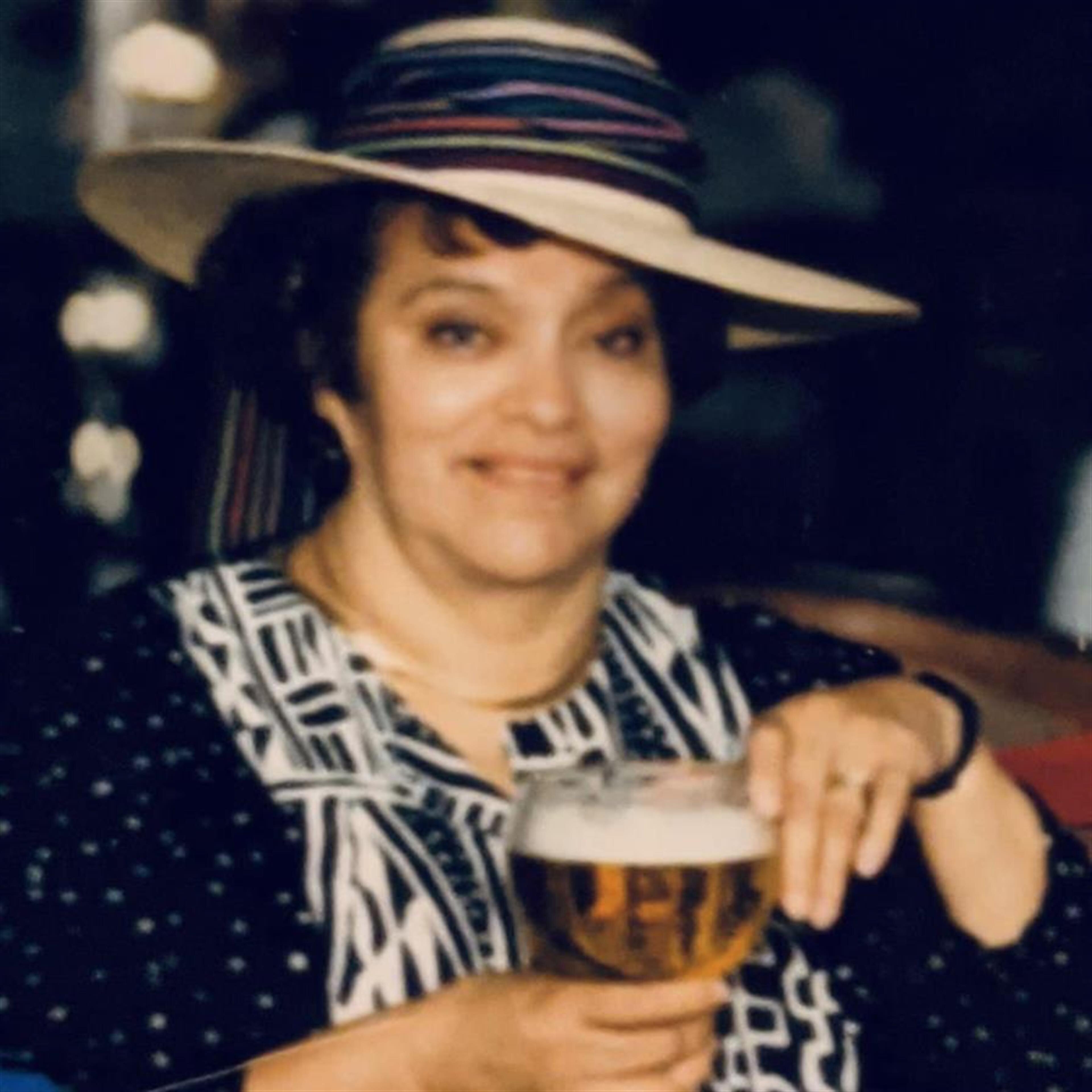 Elvia R. Cronin