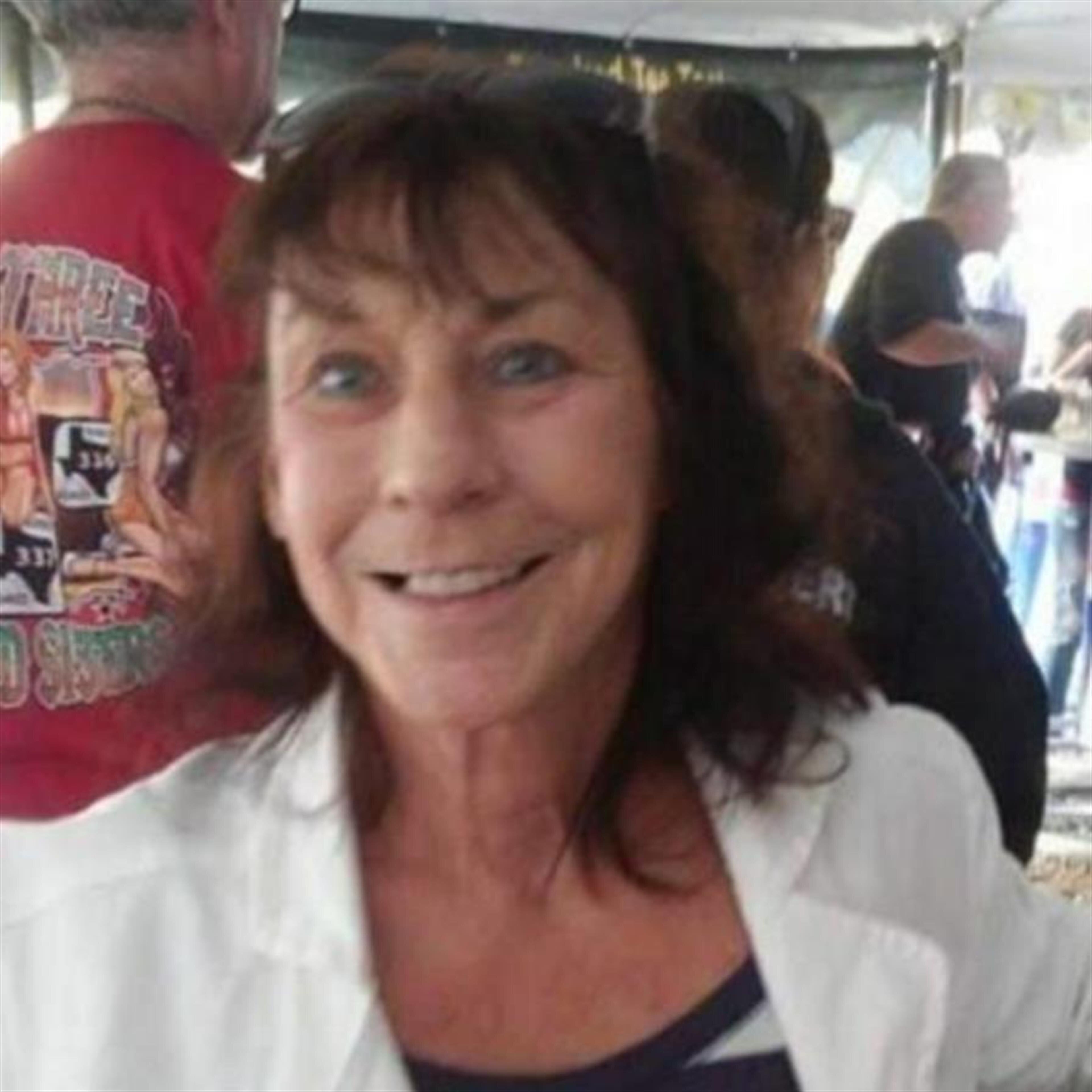 Wendy (Cooley) Vorres