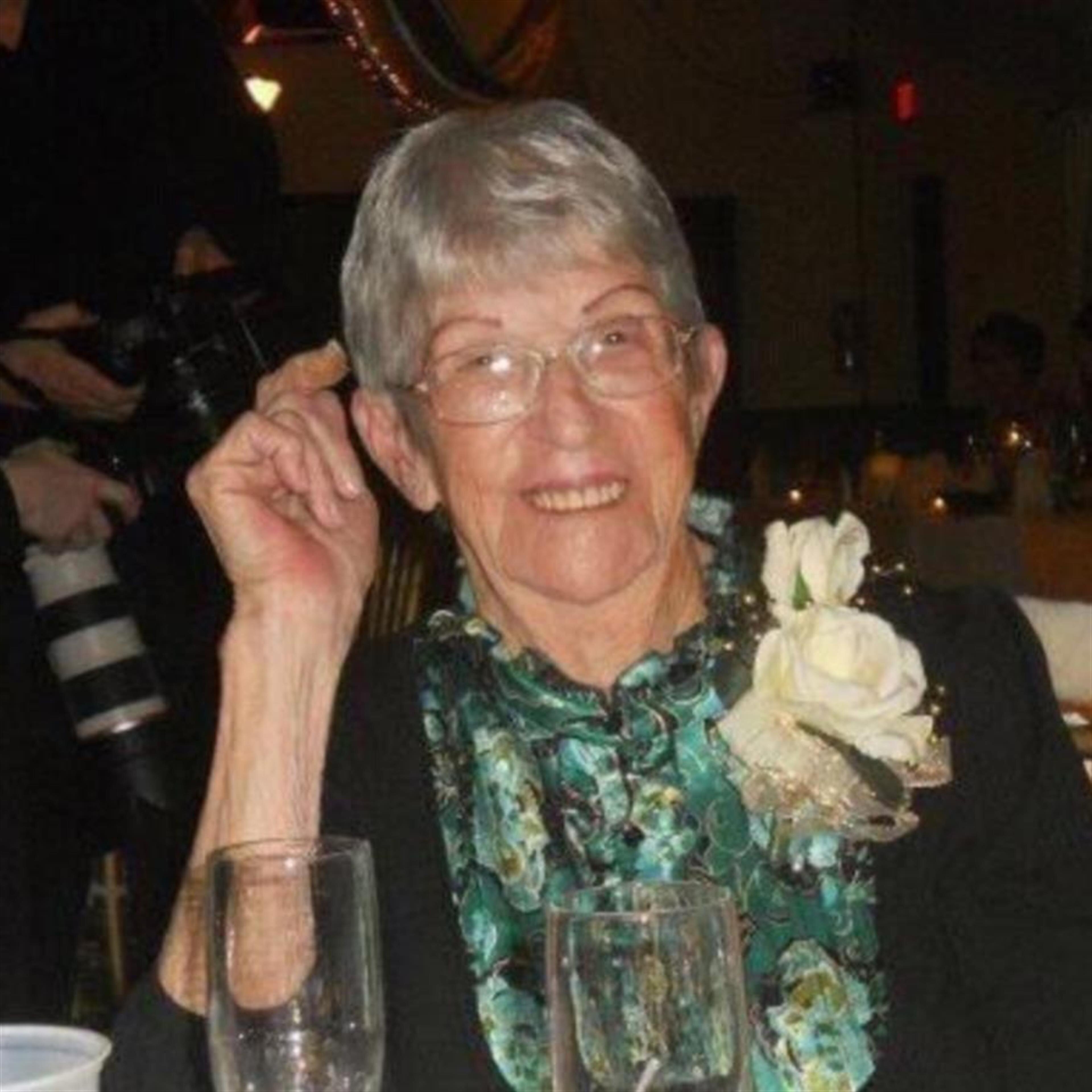 Loreen Marie Magill