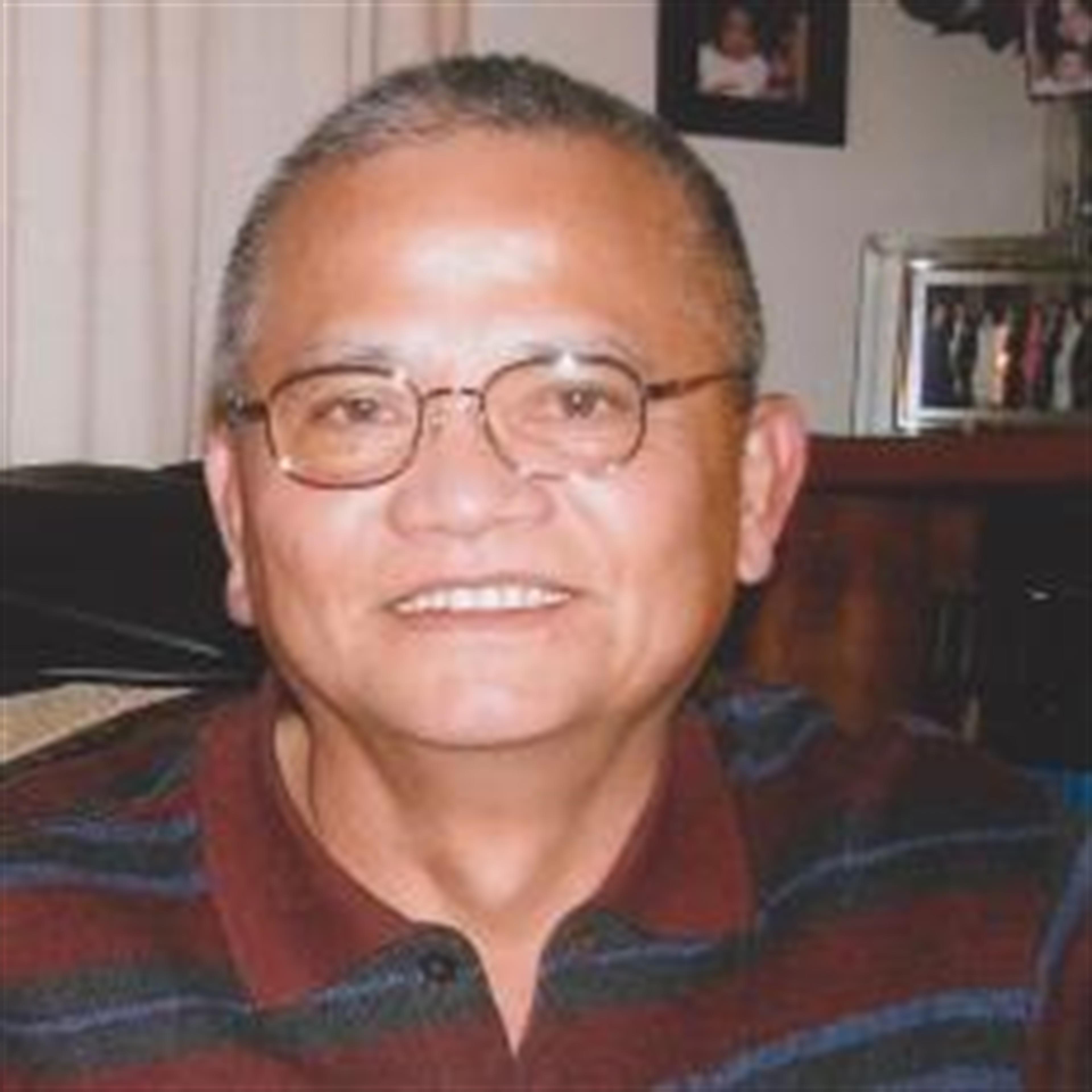 Rogelio Cave's obituary picture