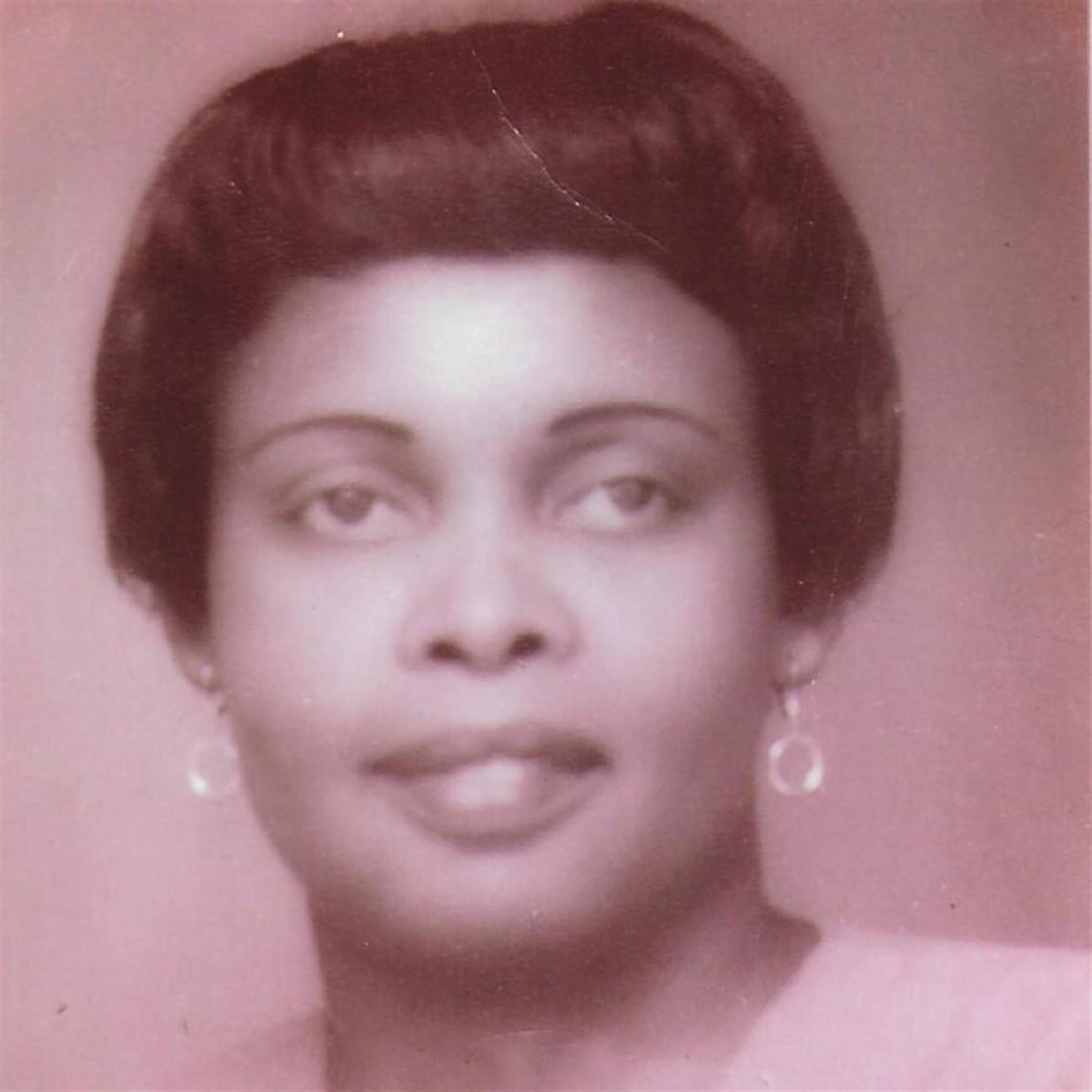 Gloria Mae Dockery