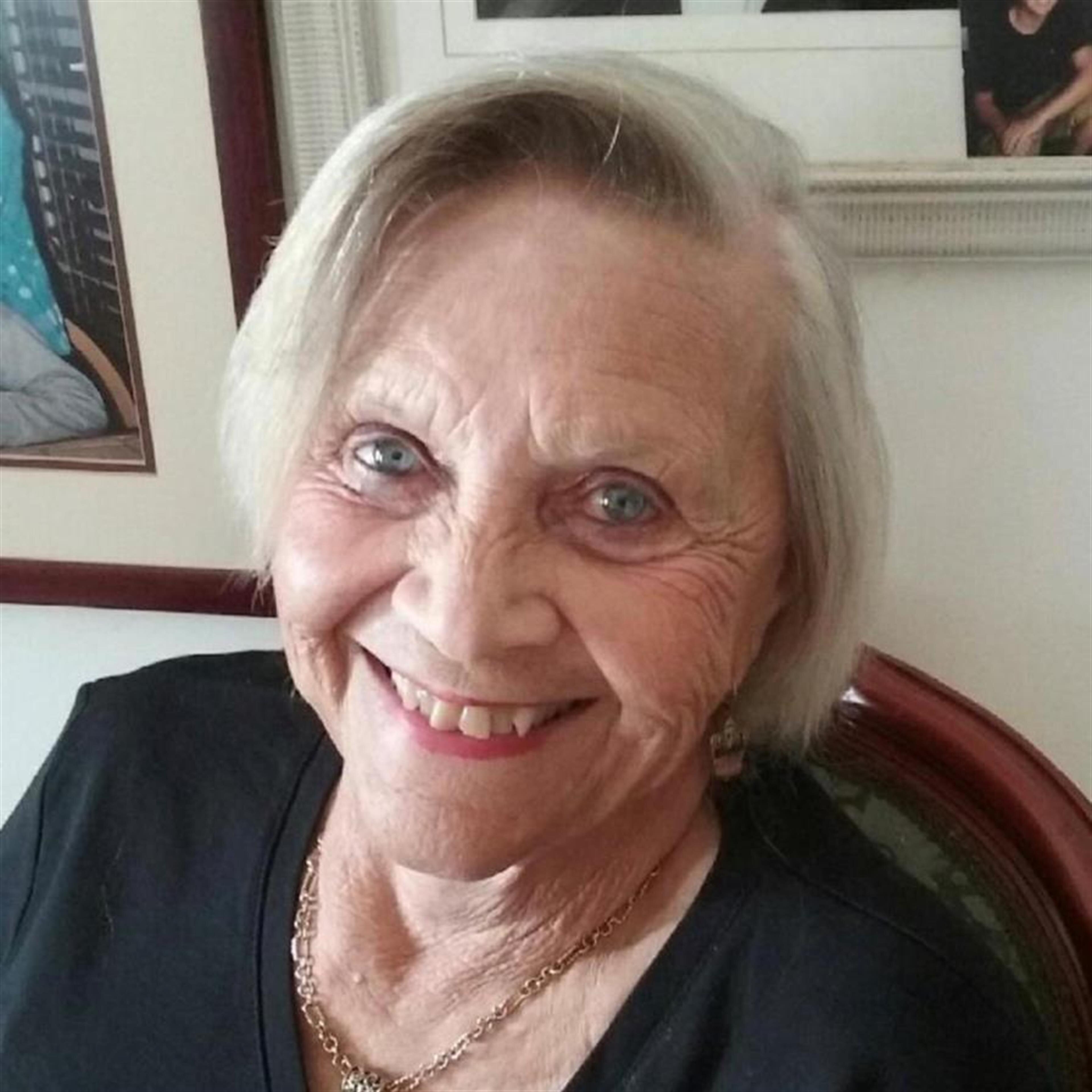 Ana-Nena-Pupi Diaz