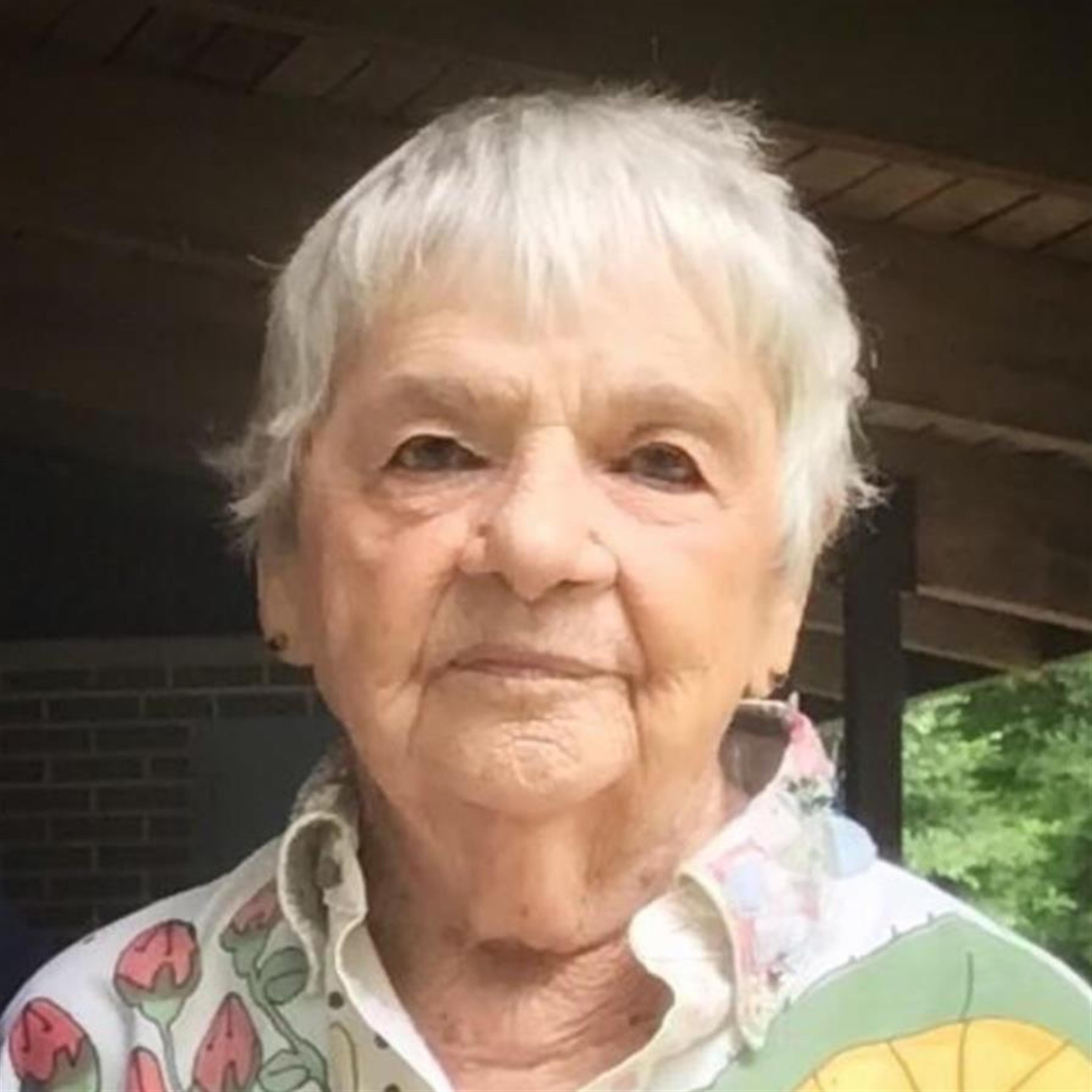 Joyce Elaine DeVore