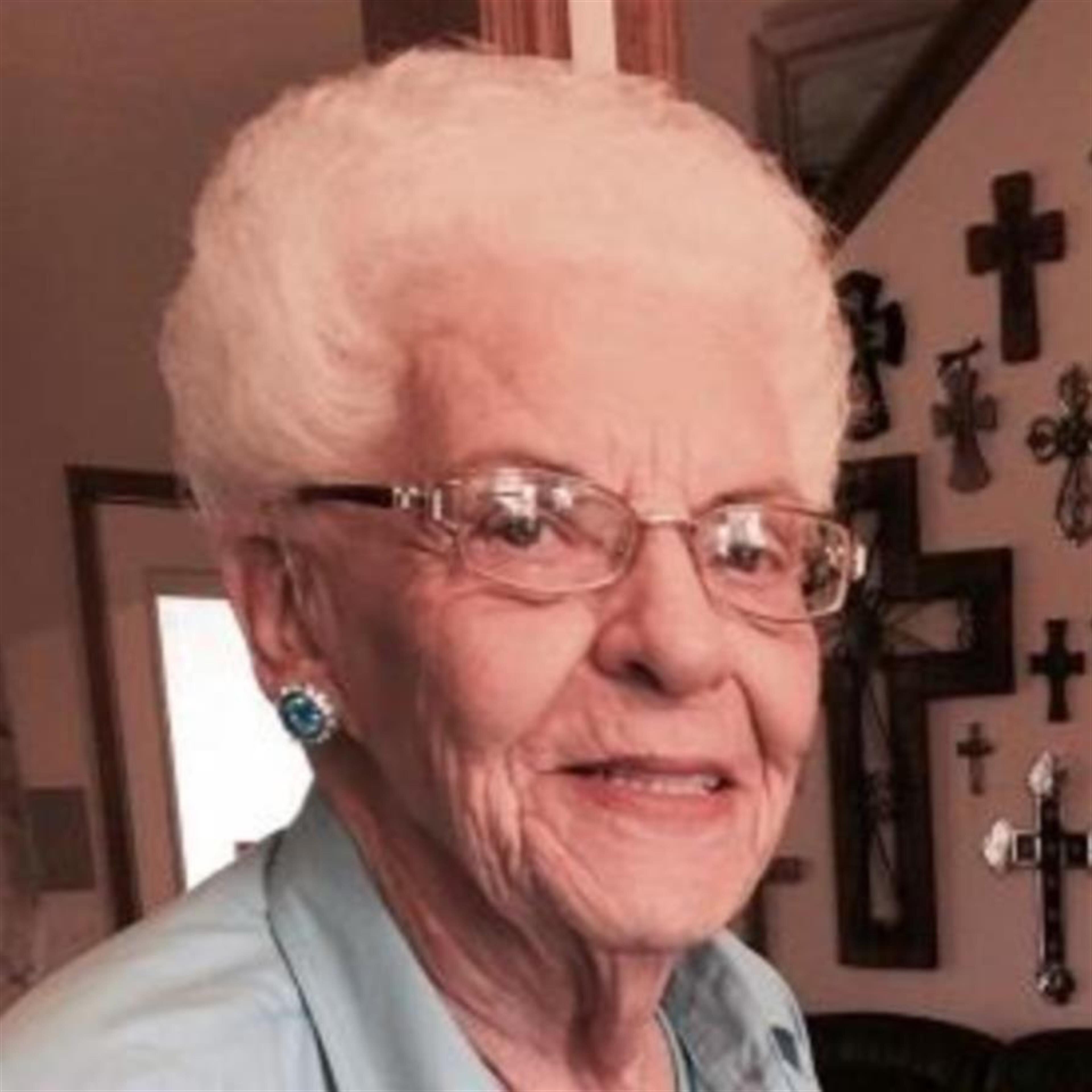 Lavell Mae Becker