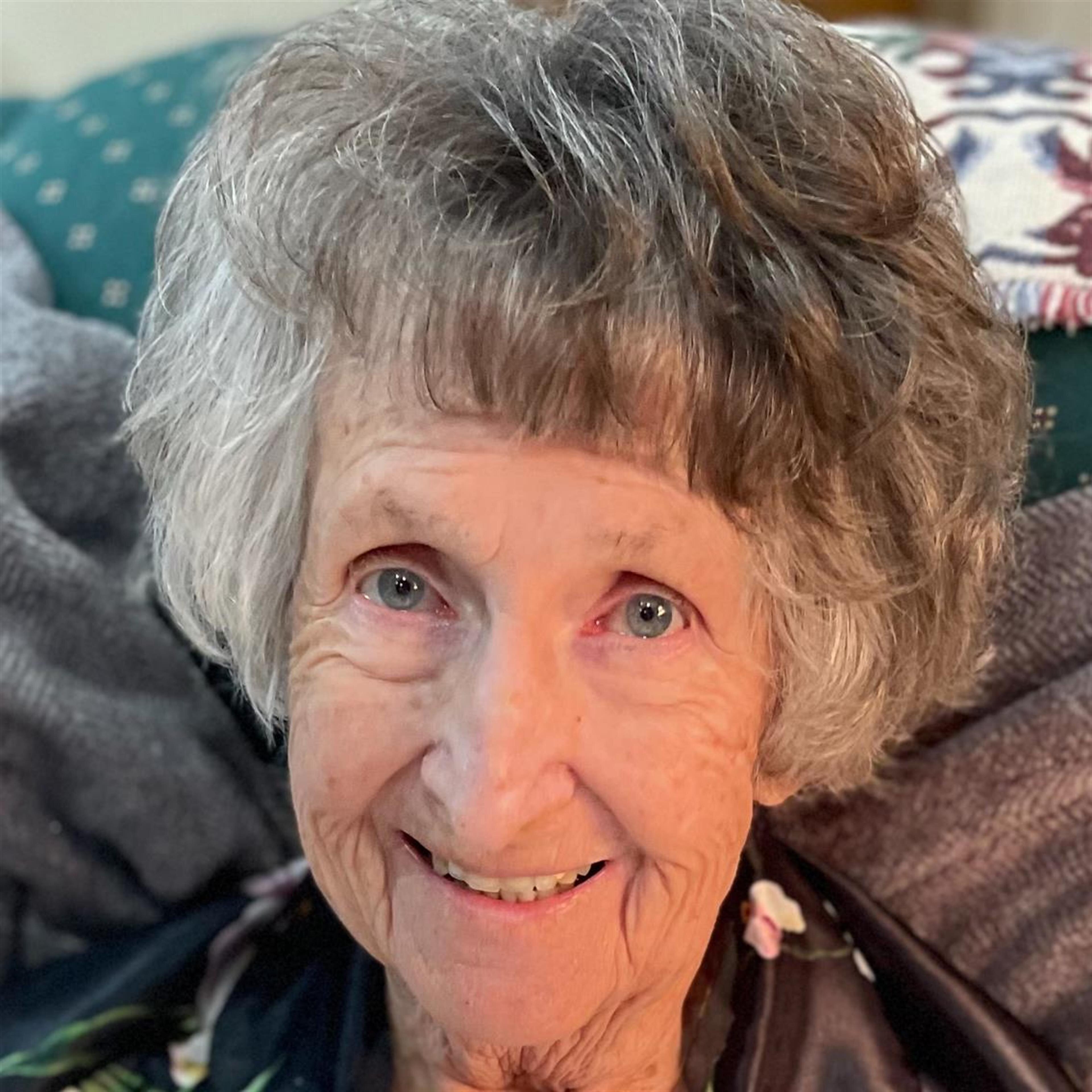 Peggy Victoria Carson