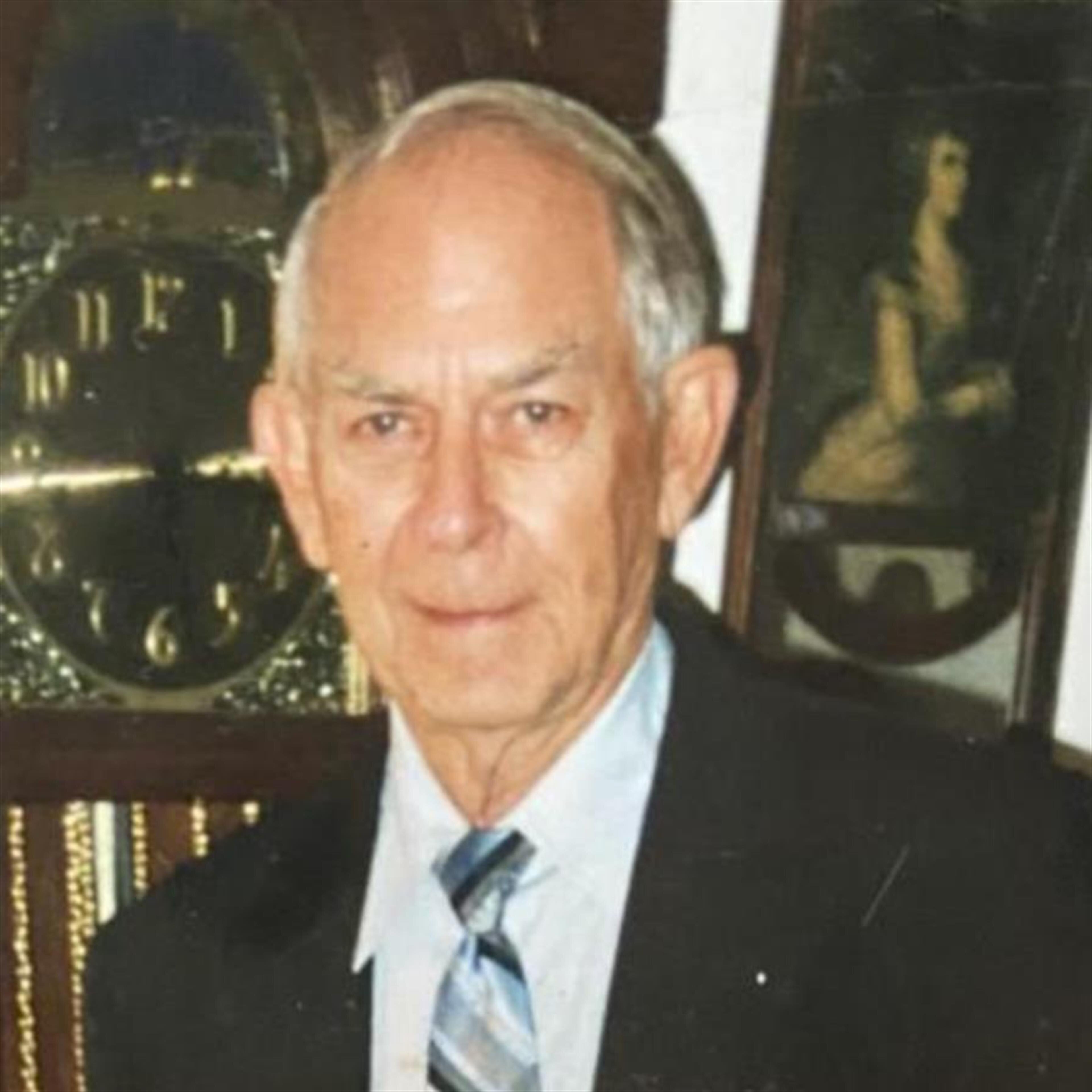 Robert "Bob" M Carpenter