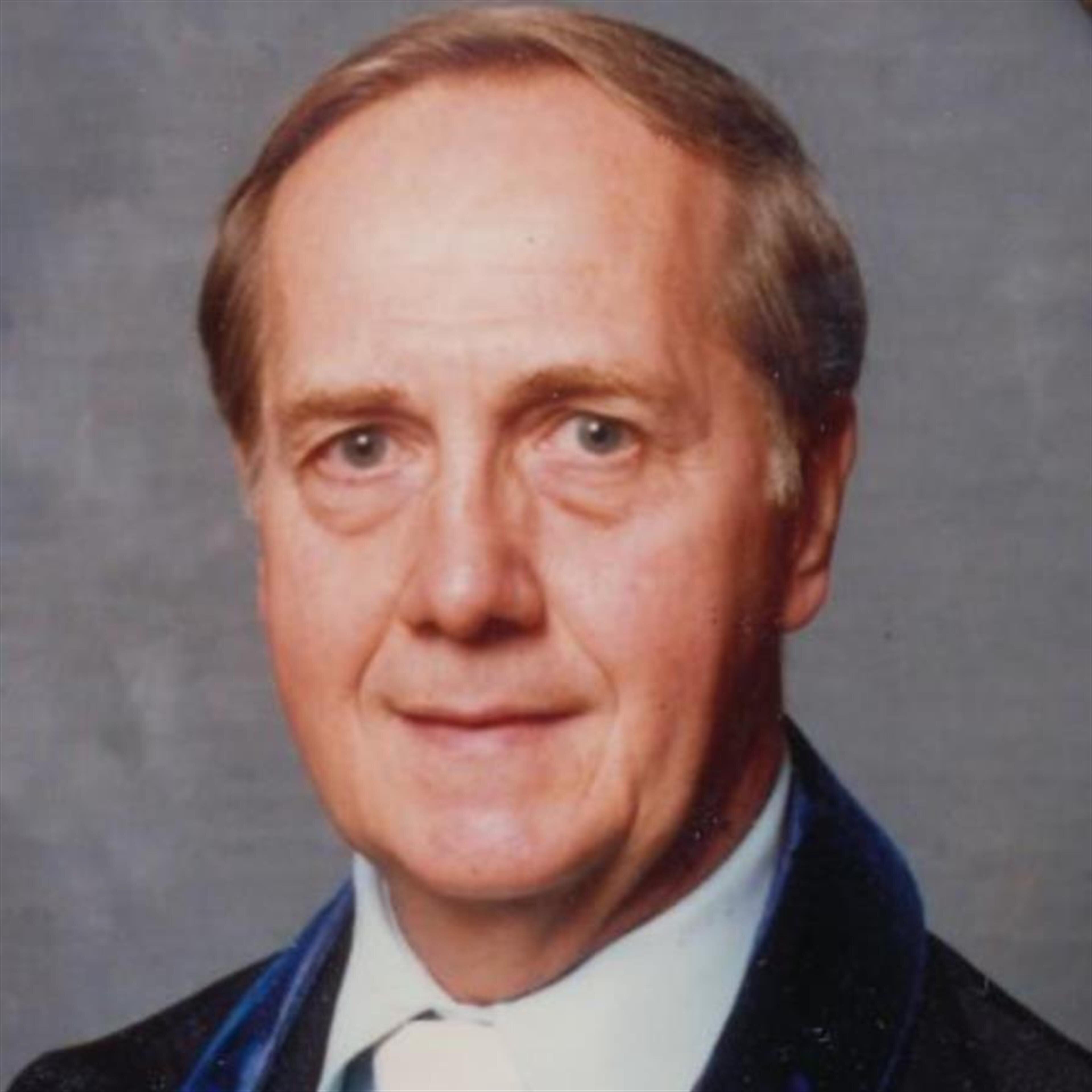 William D Carson