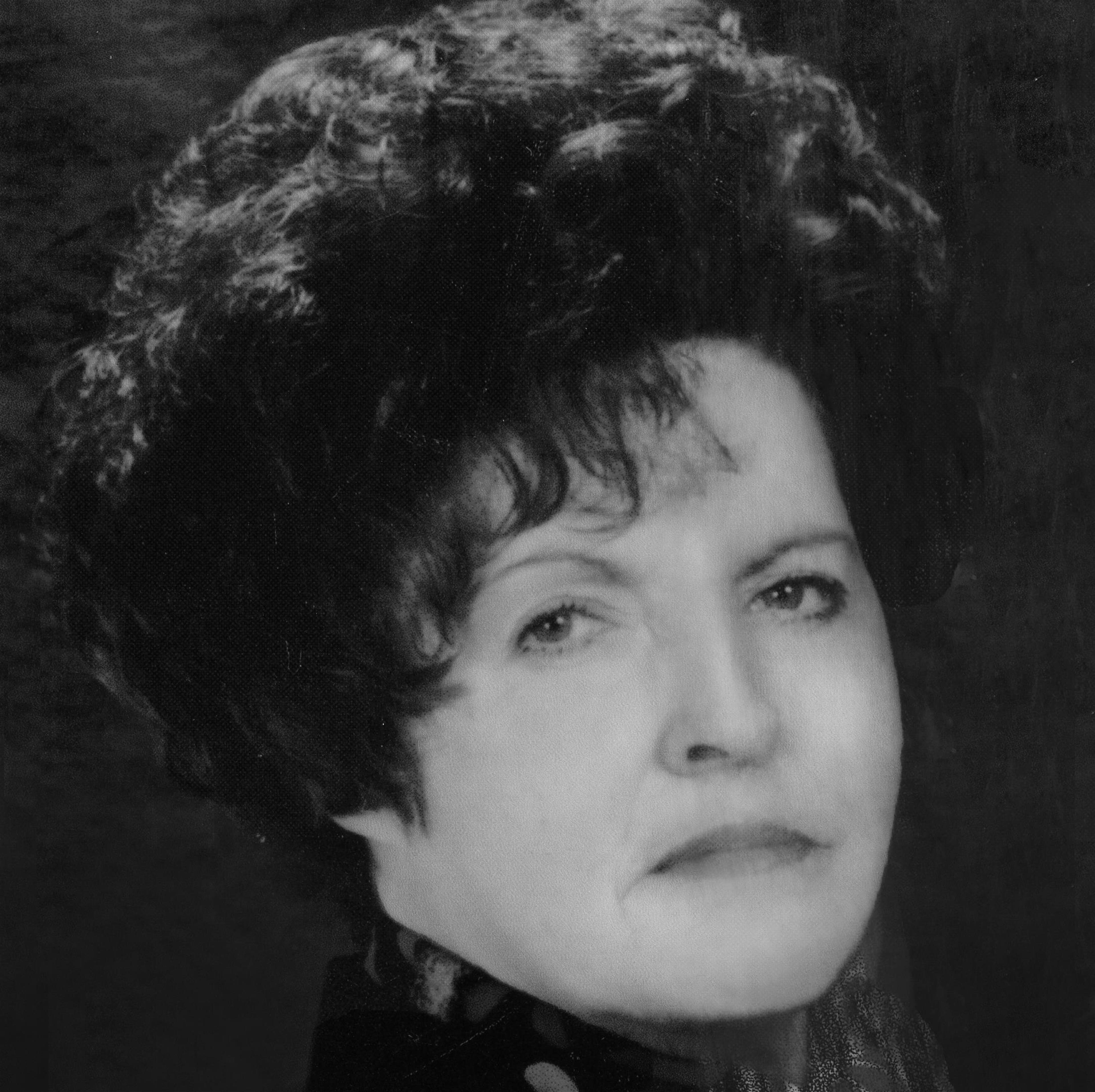 Lana Matthews Herrera
