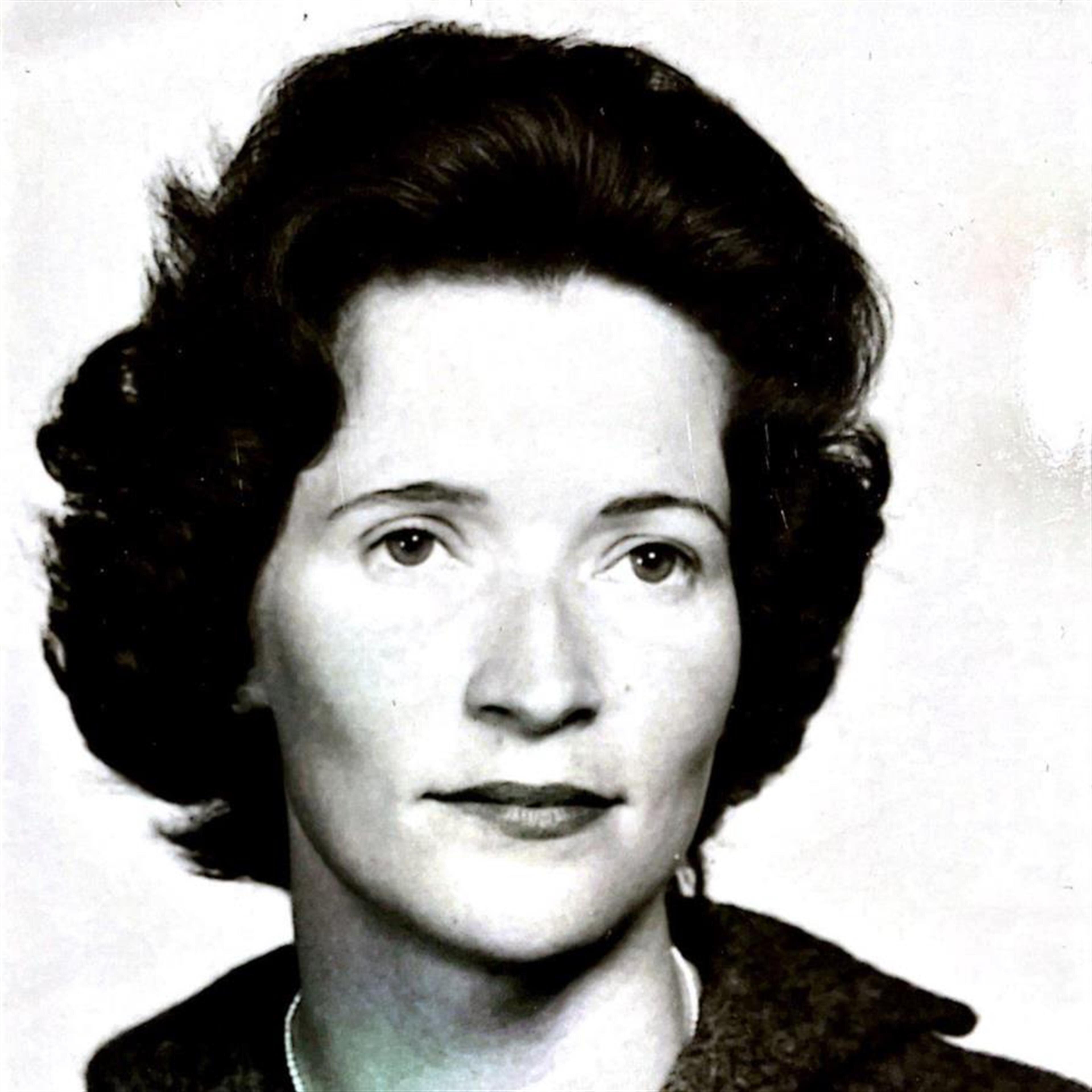 Theresa Earls