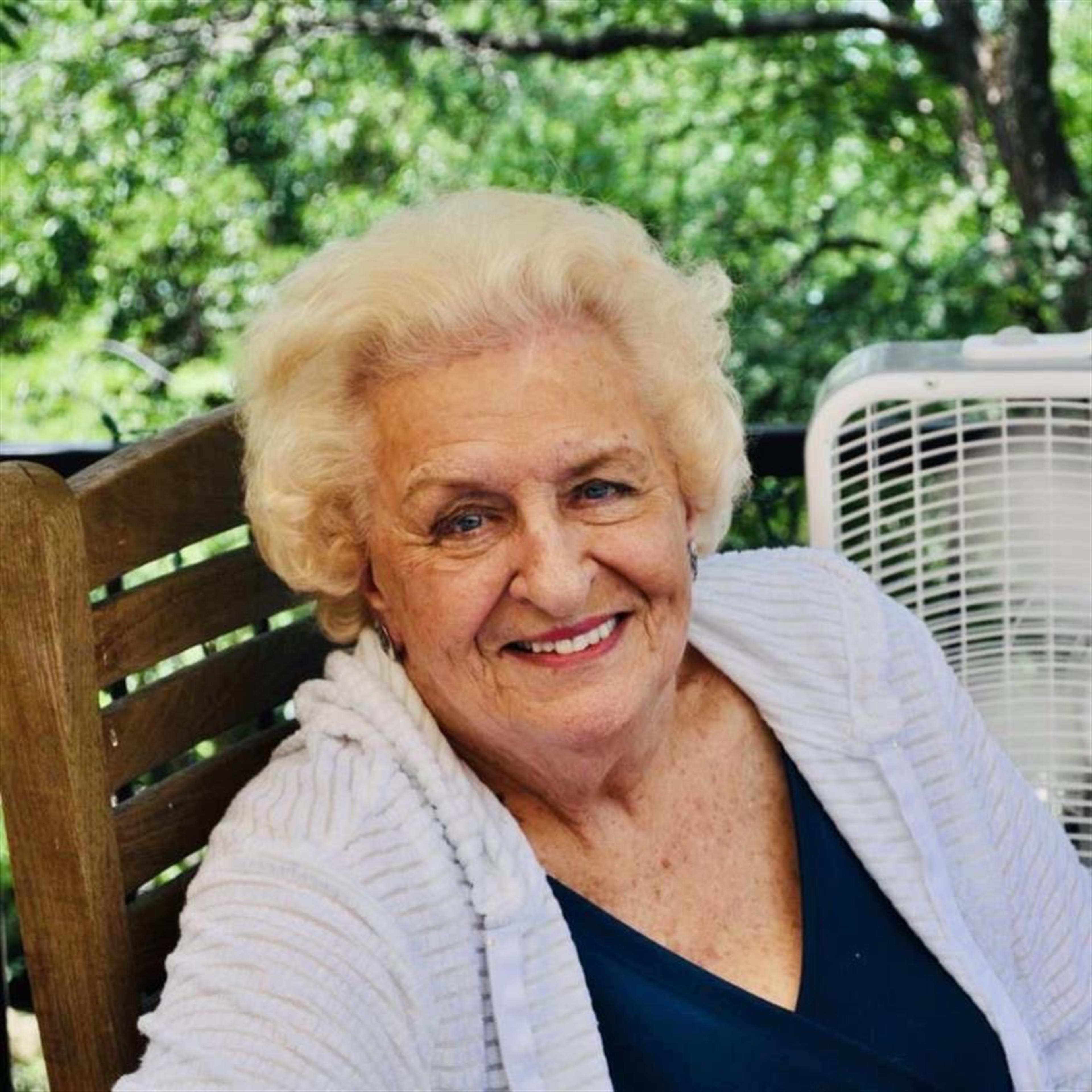 Evelyn McCaffrey's obituary picture