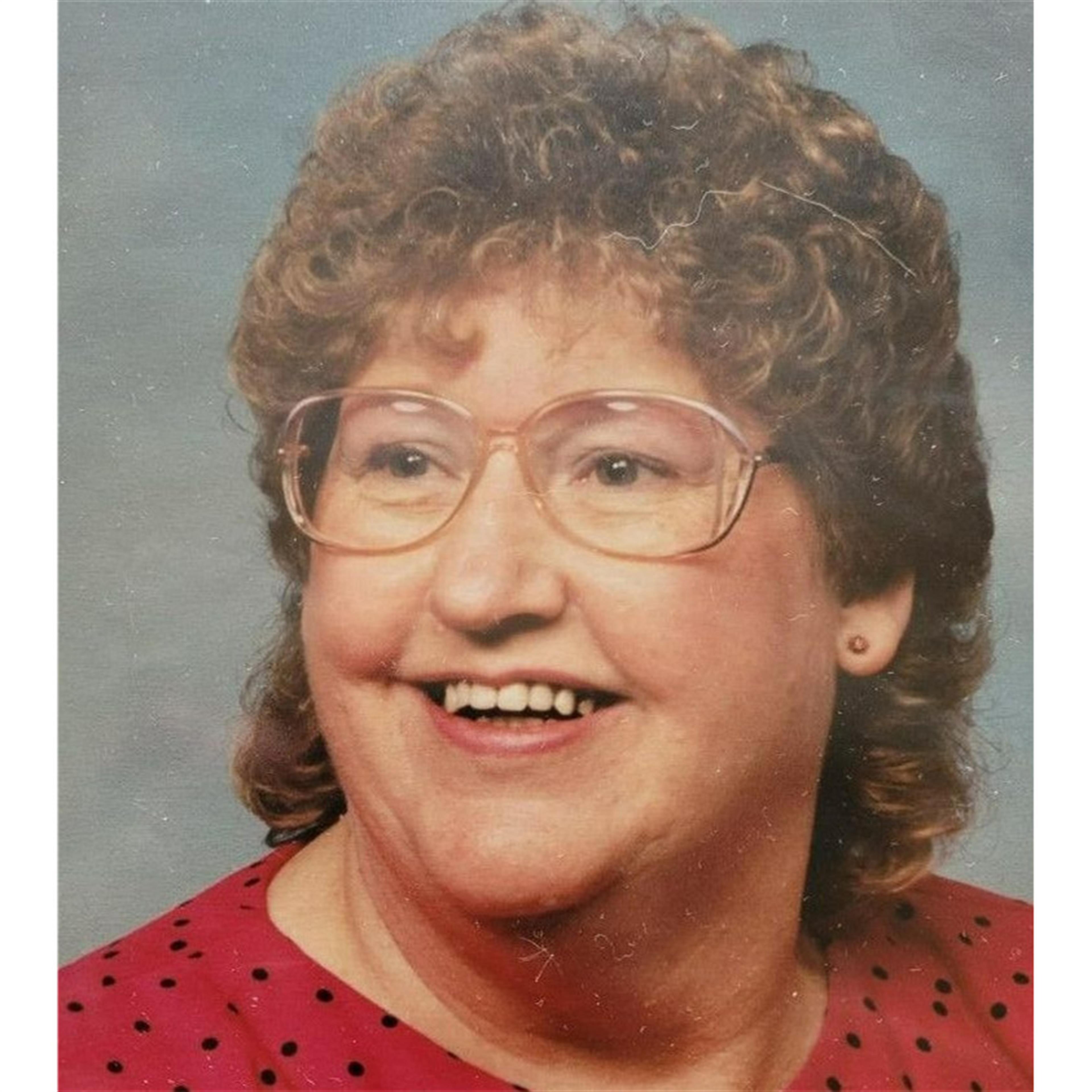 Naomi Louise Walton's obituary picture