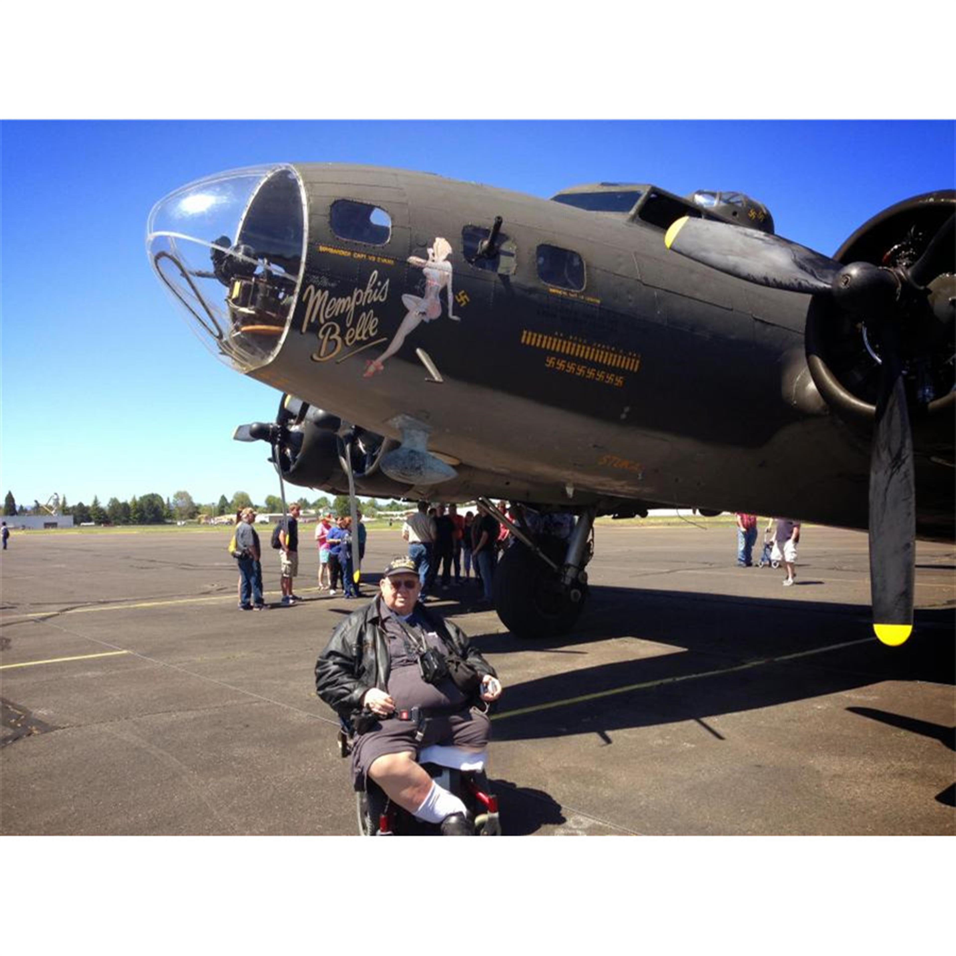 Robert "Bob" Dean Bourn