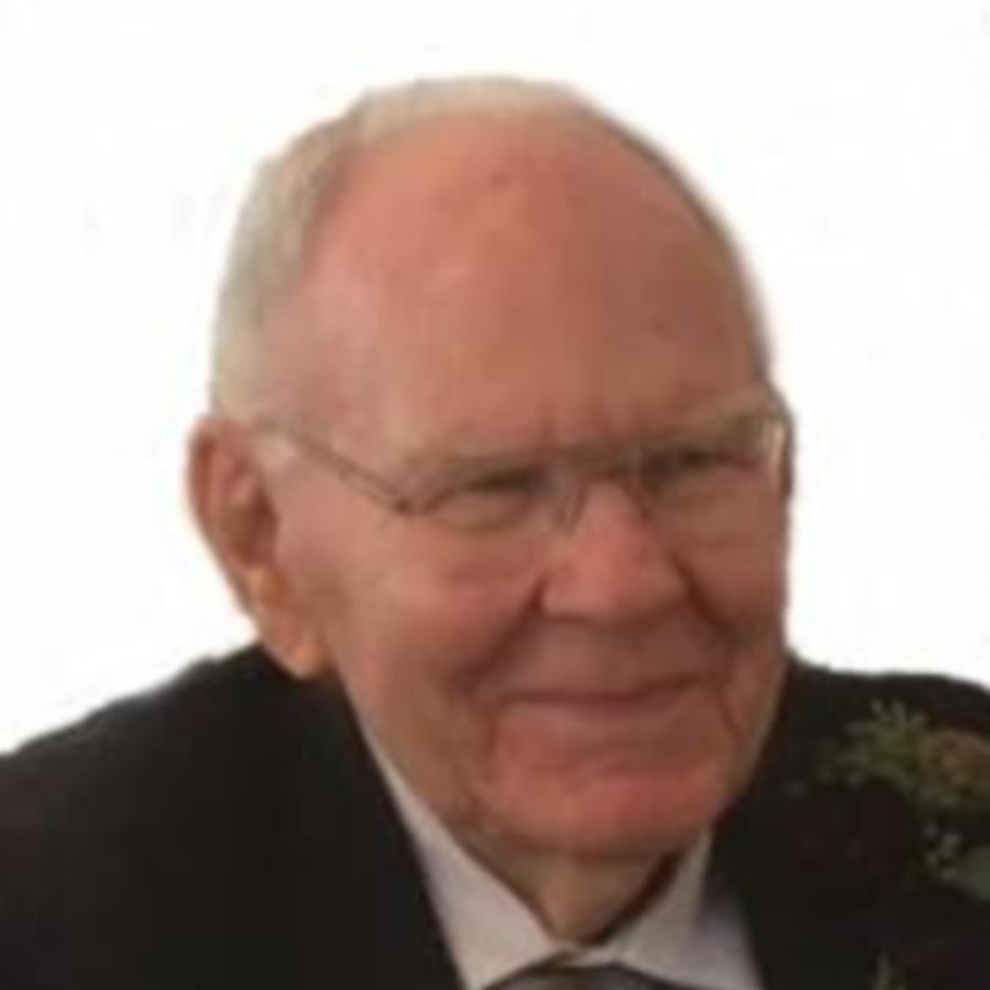 H.E. "Cotton" Roeber's obituary picture