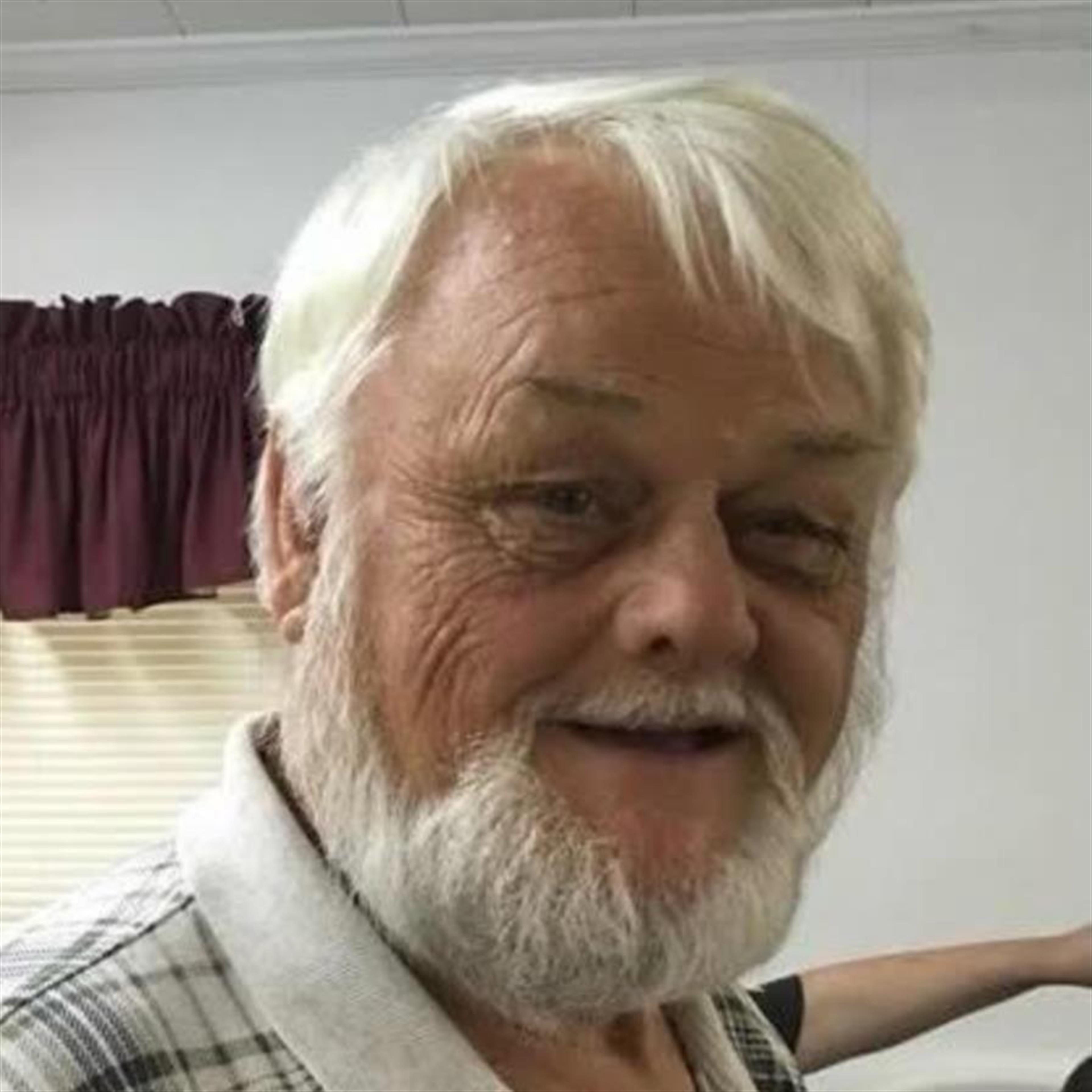 Charles Hyer's obituary picture