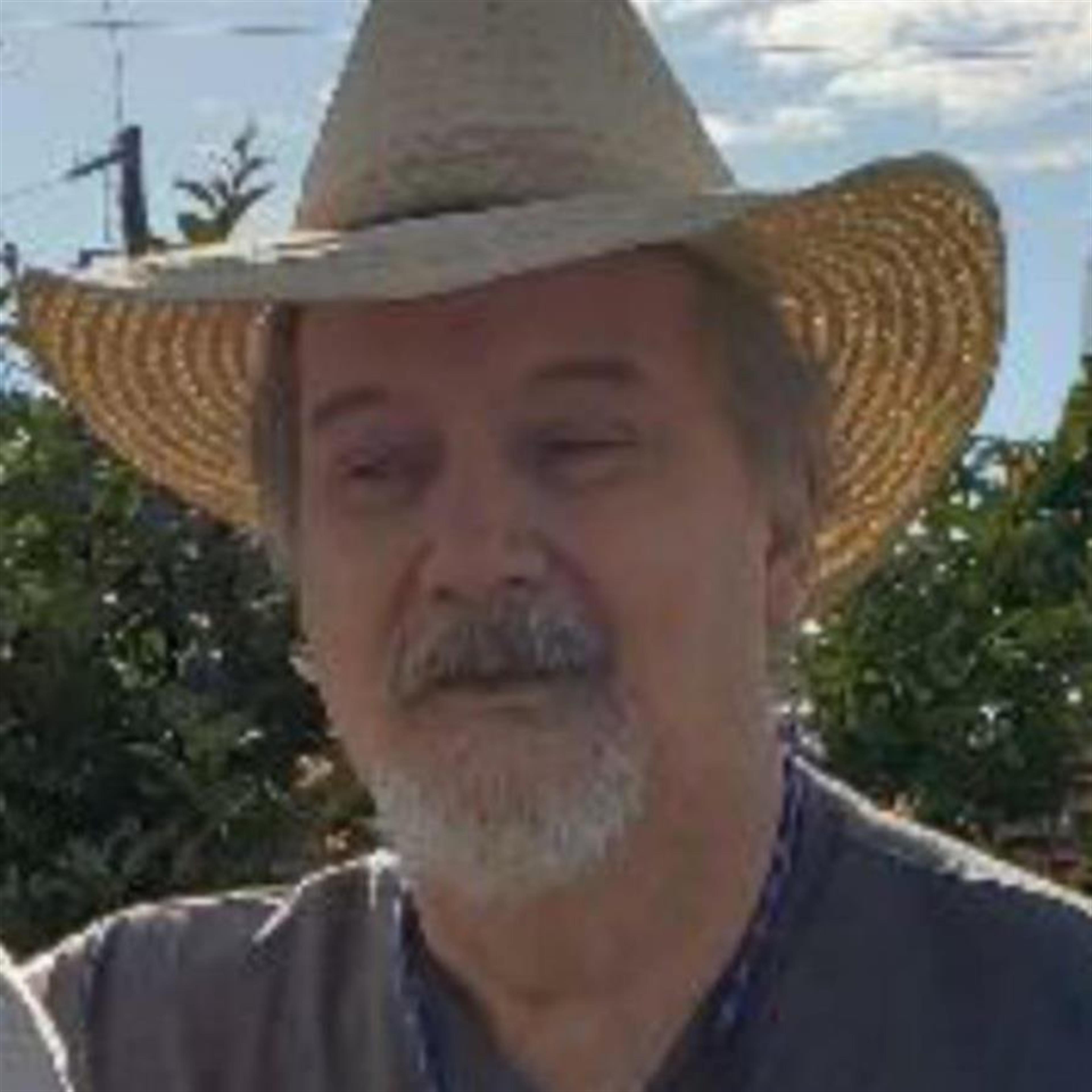 Lyness "Praz" Praznik's obituary picture