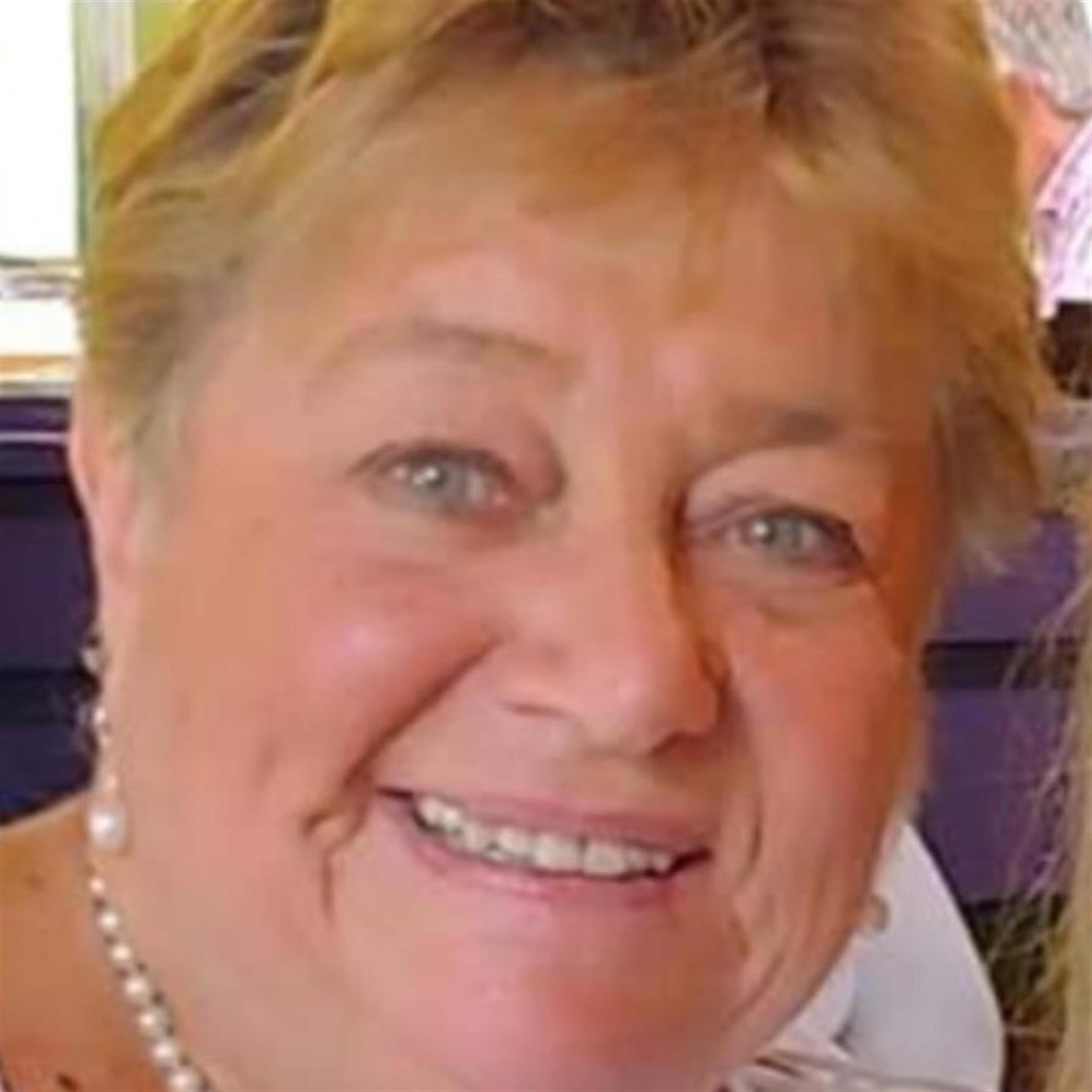 Marylou (Hearty) Salois