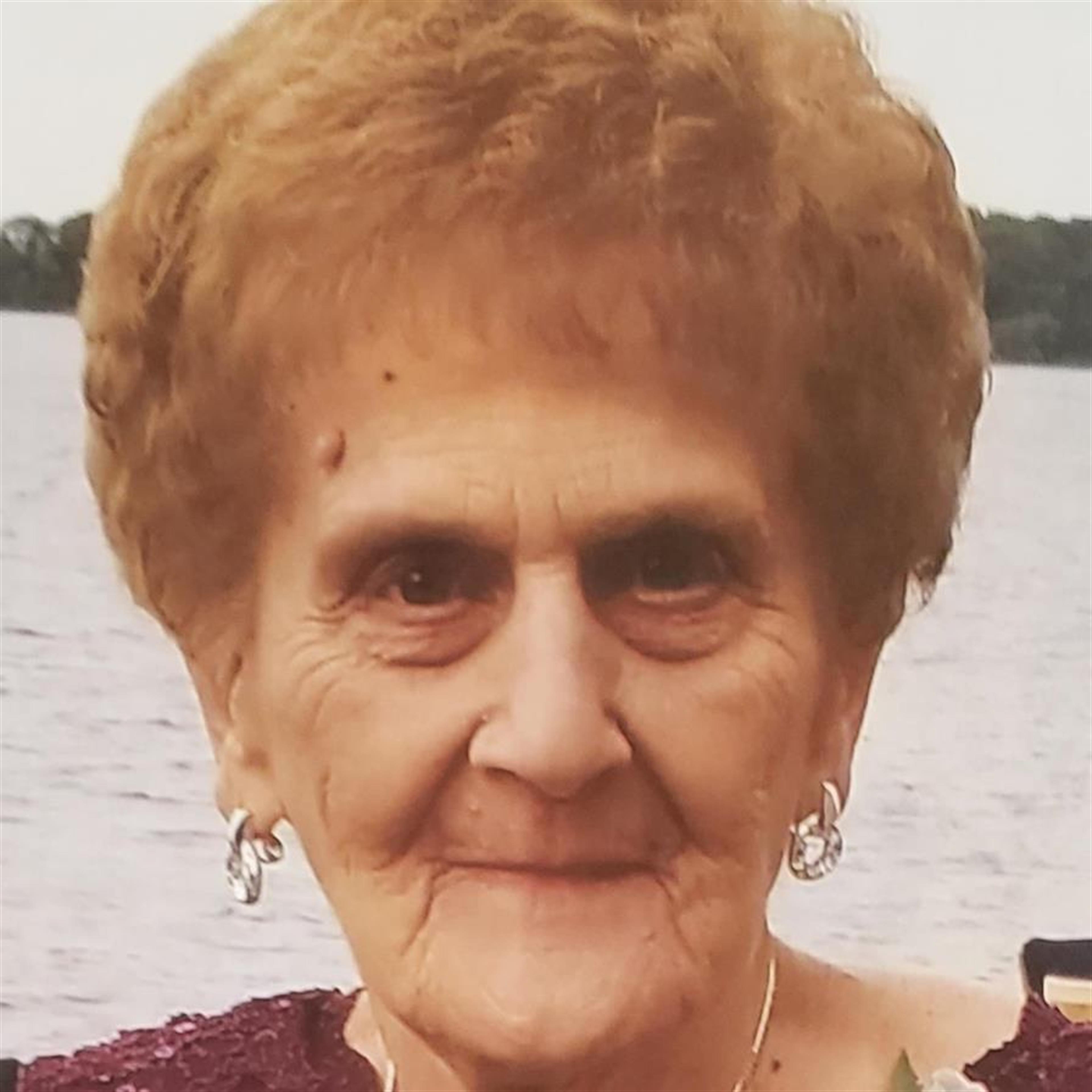 Mary E. "Marilyn" (Hoffsher) Cantello