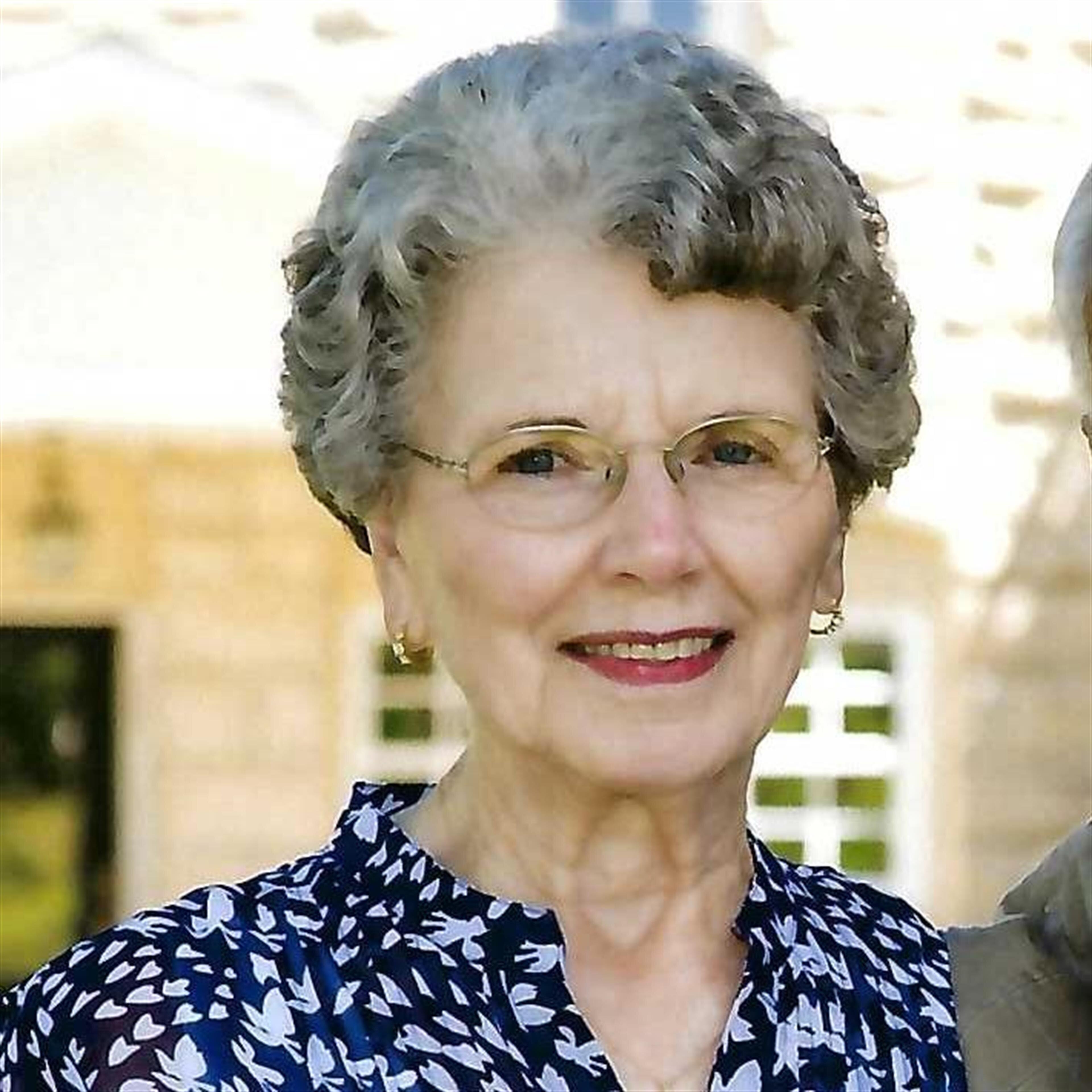 Edna Lois Martin