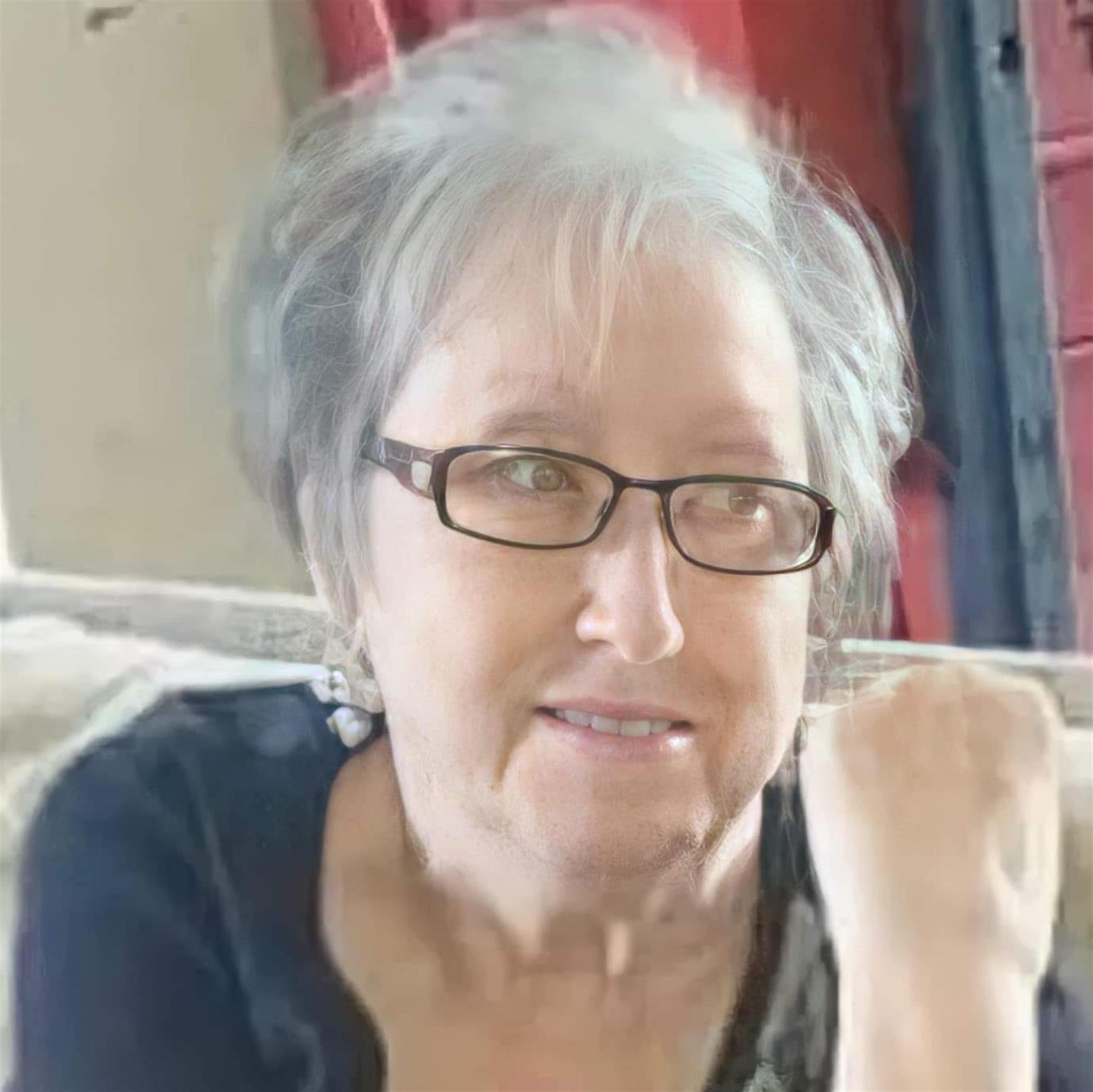Eva Carolyn Thomas