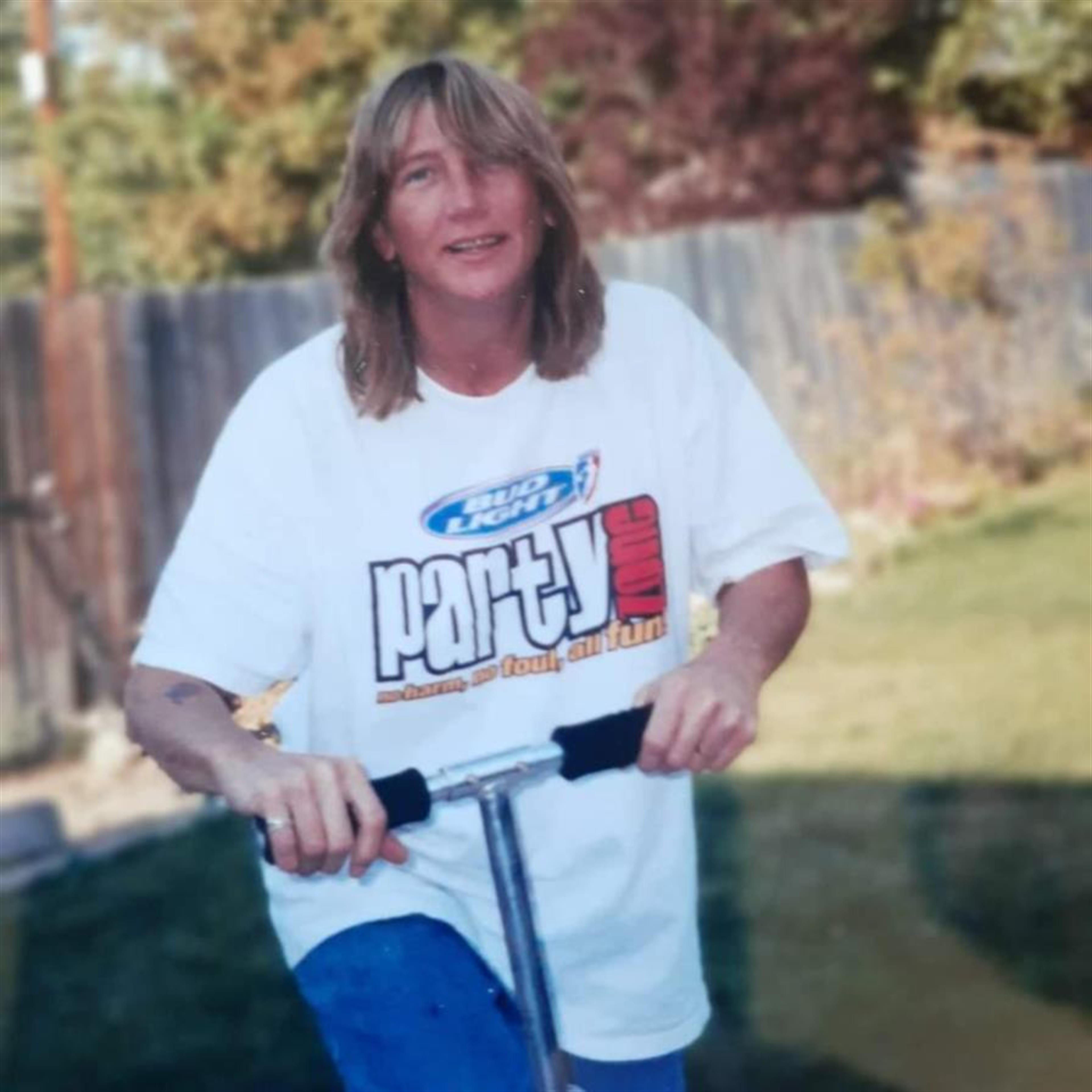 Colleen Elizabeth O'Neil's obituary picture