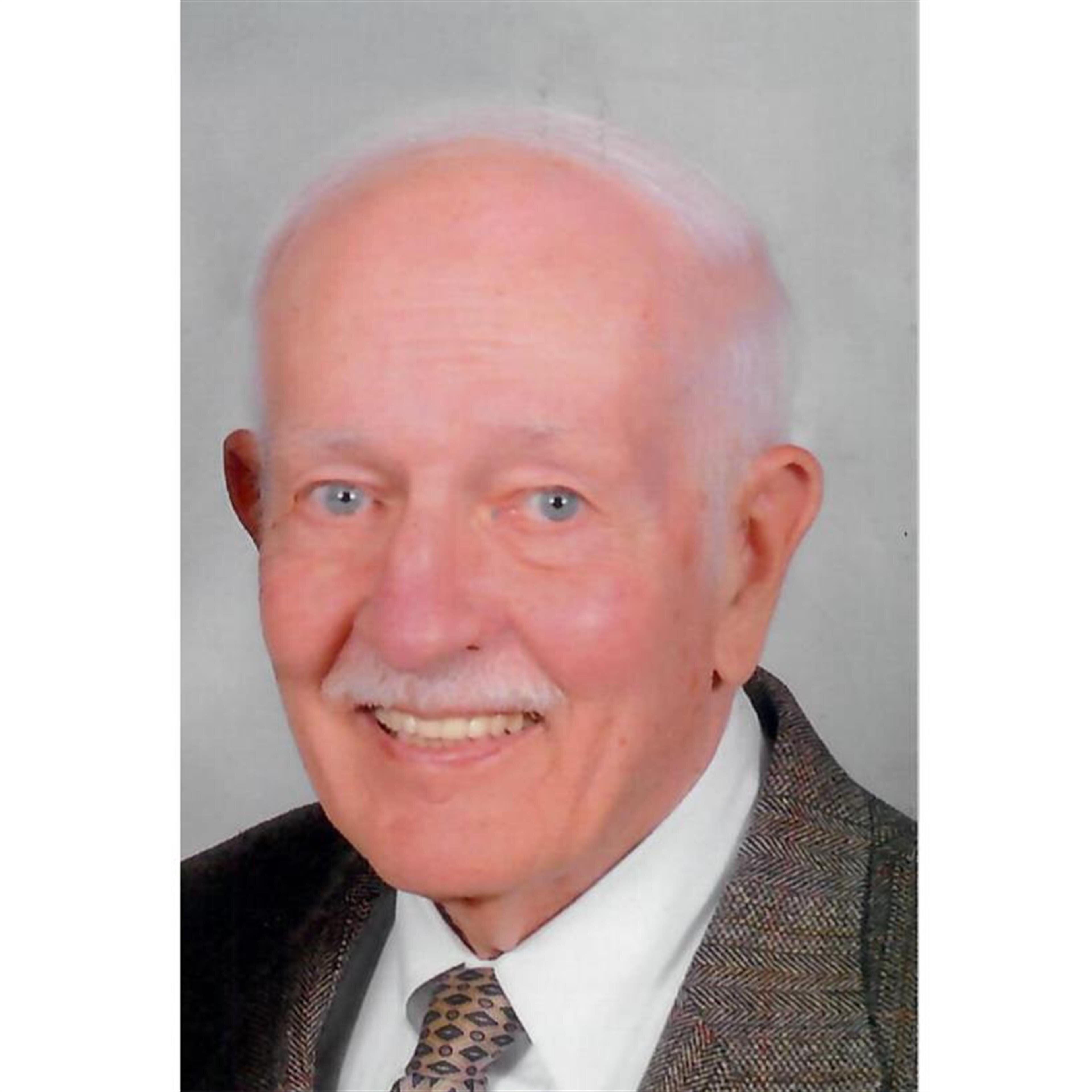 Kenneth Evon Cramer
