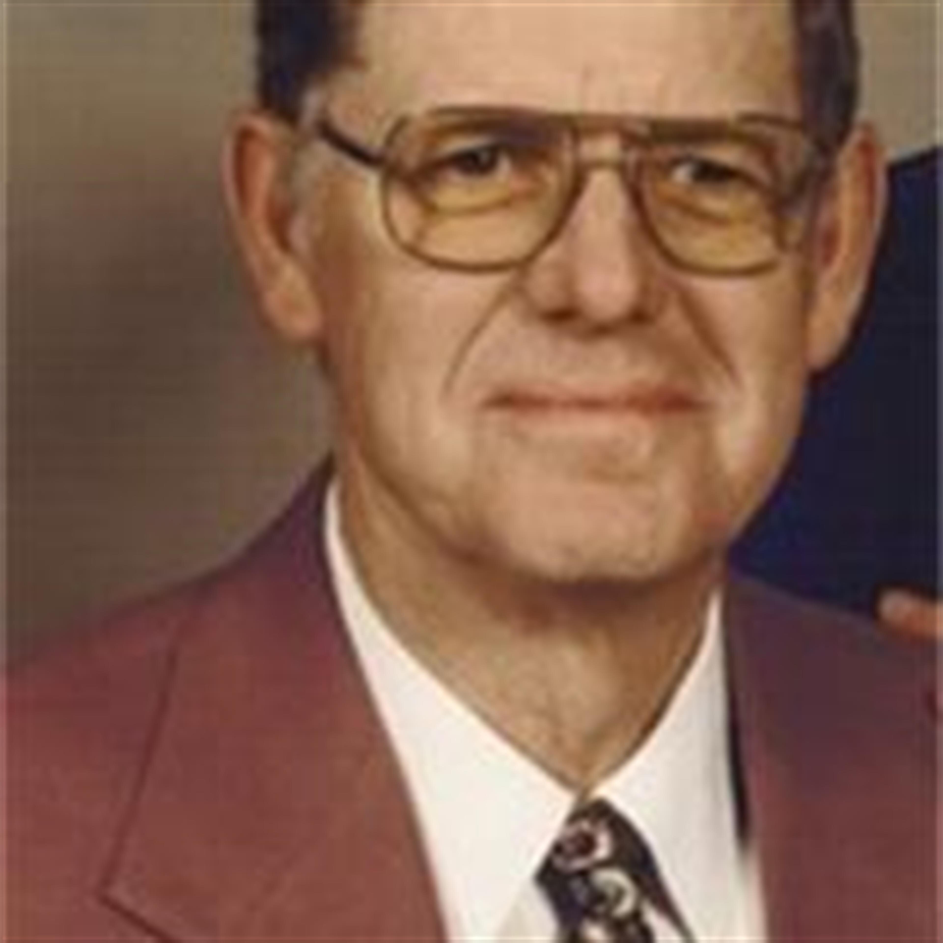 Dennis McNealy
