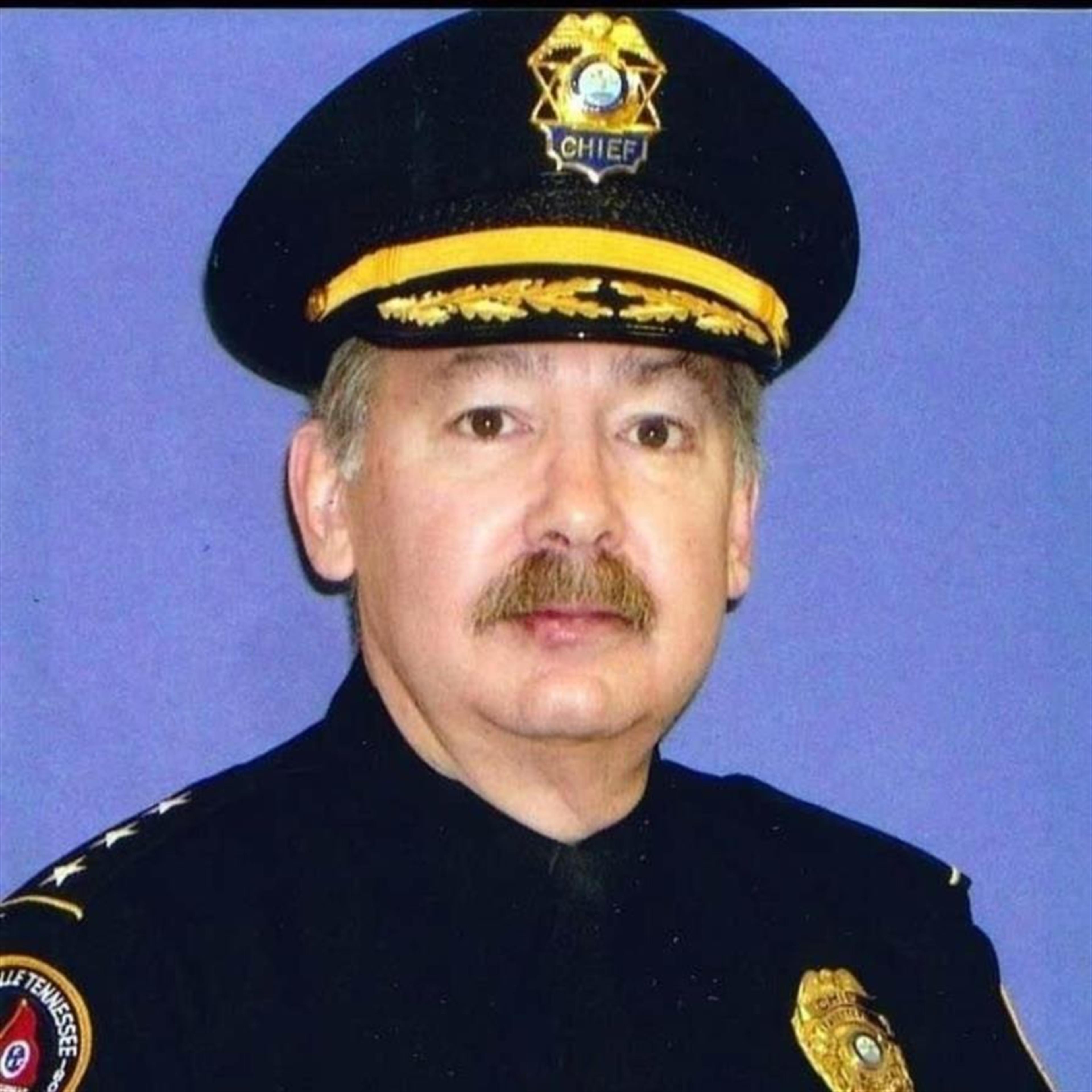 Douglas Earl Carver