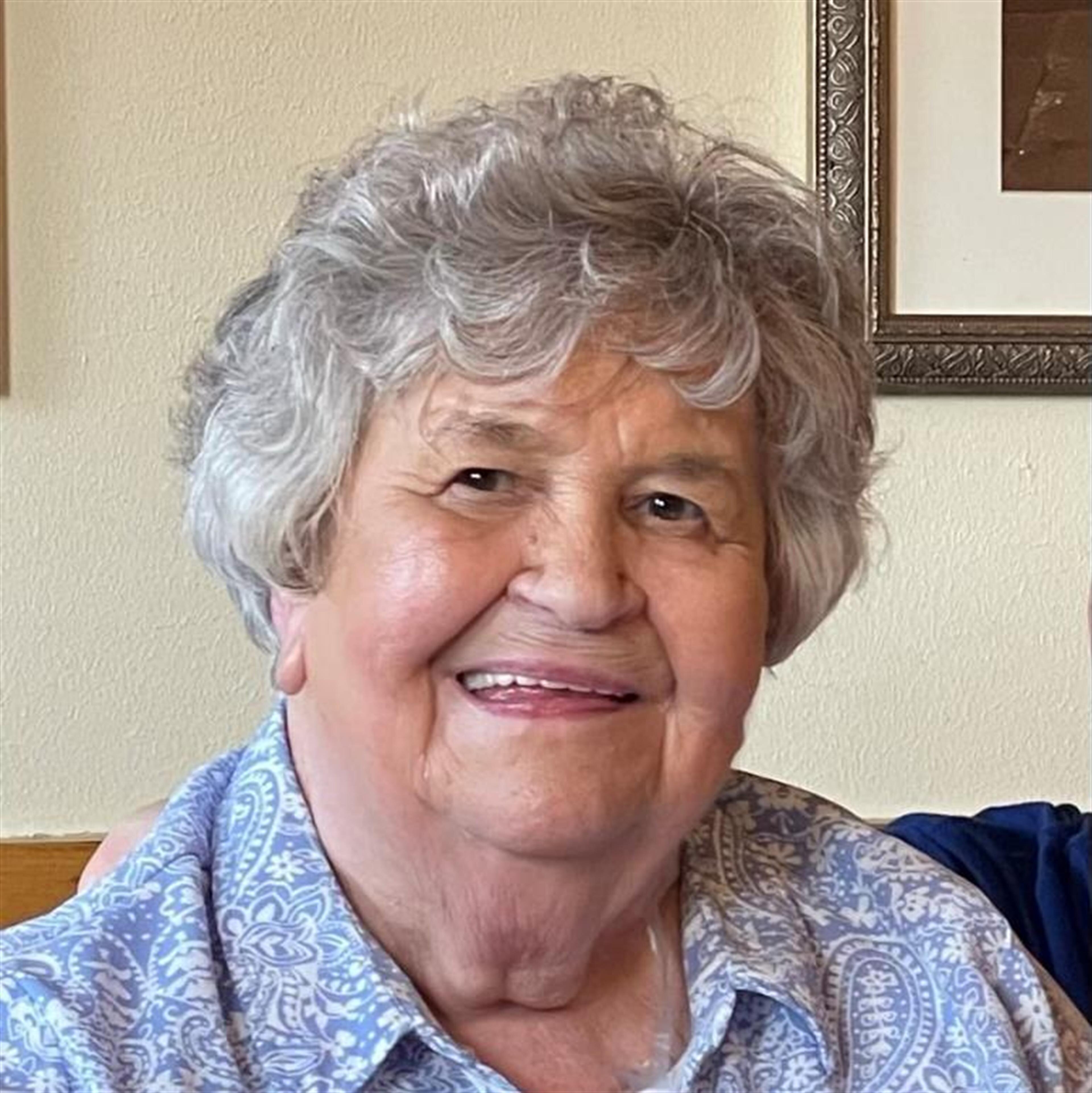Mildred Lou Overstreet