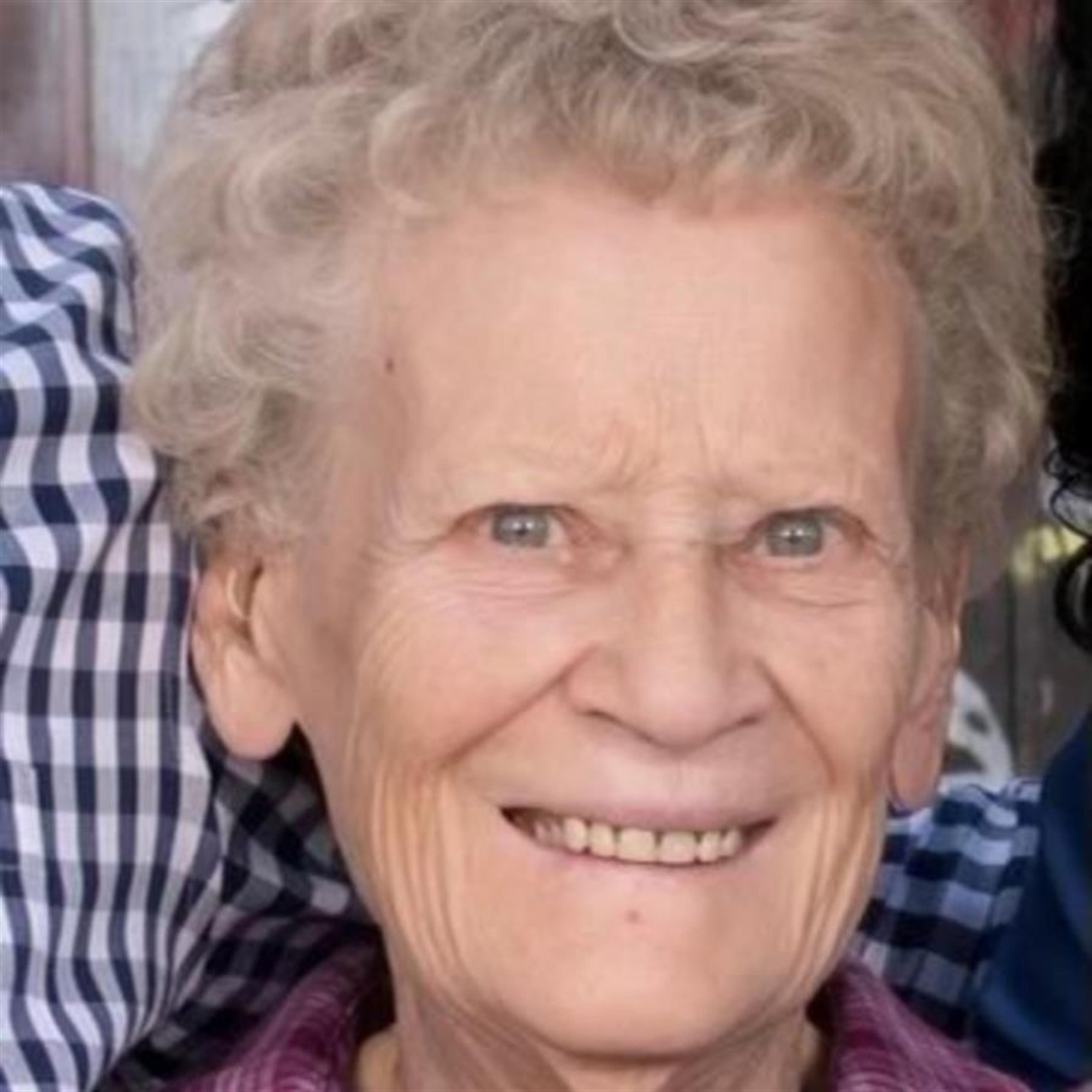 Loretta Jean Bagarozzi Radka