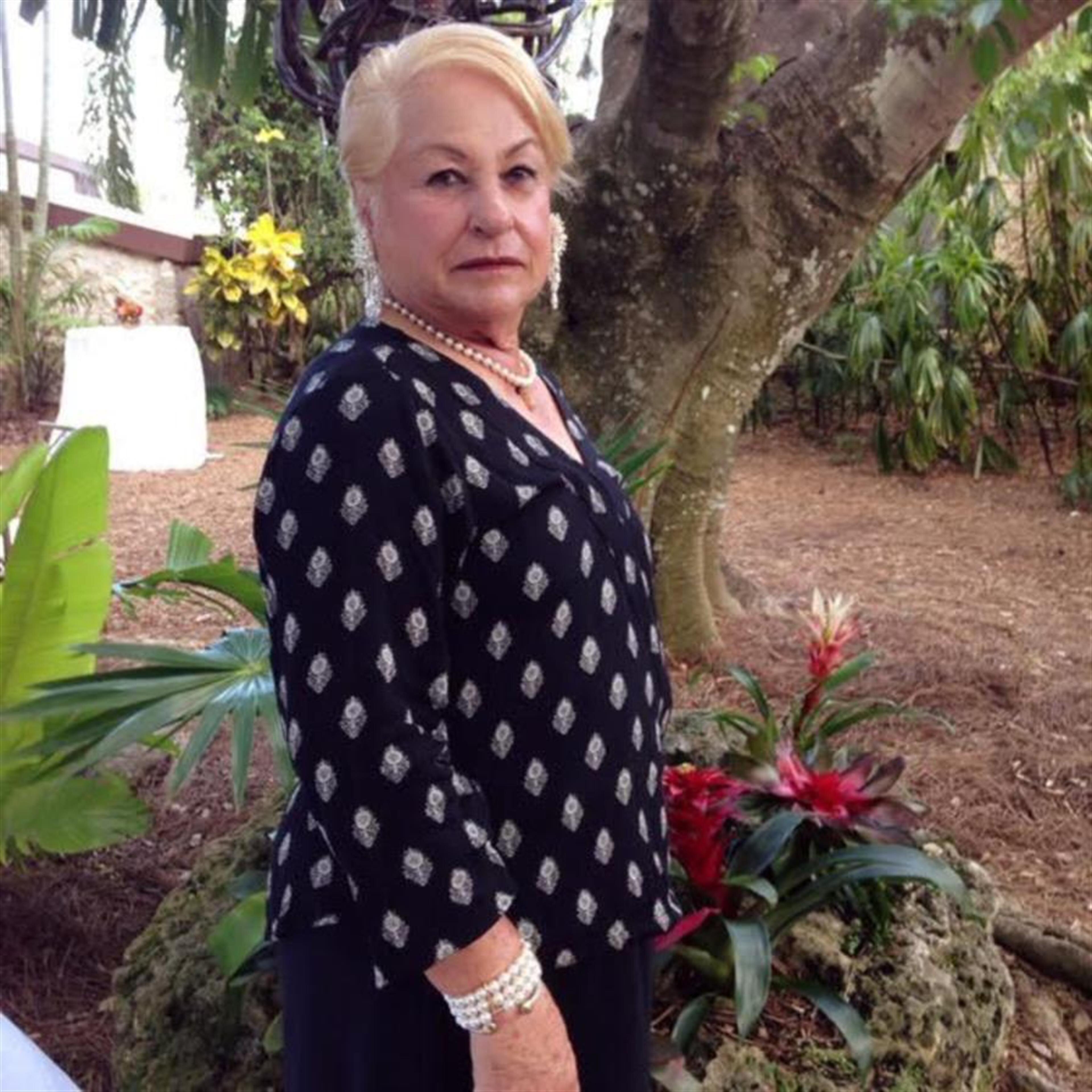 Aleida M Gonzalez