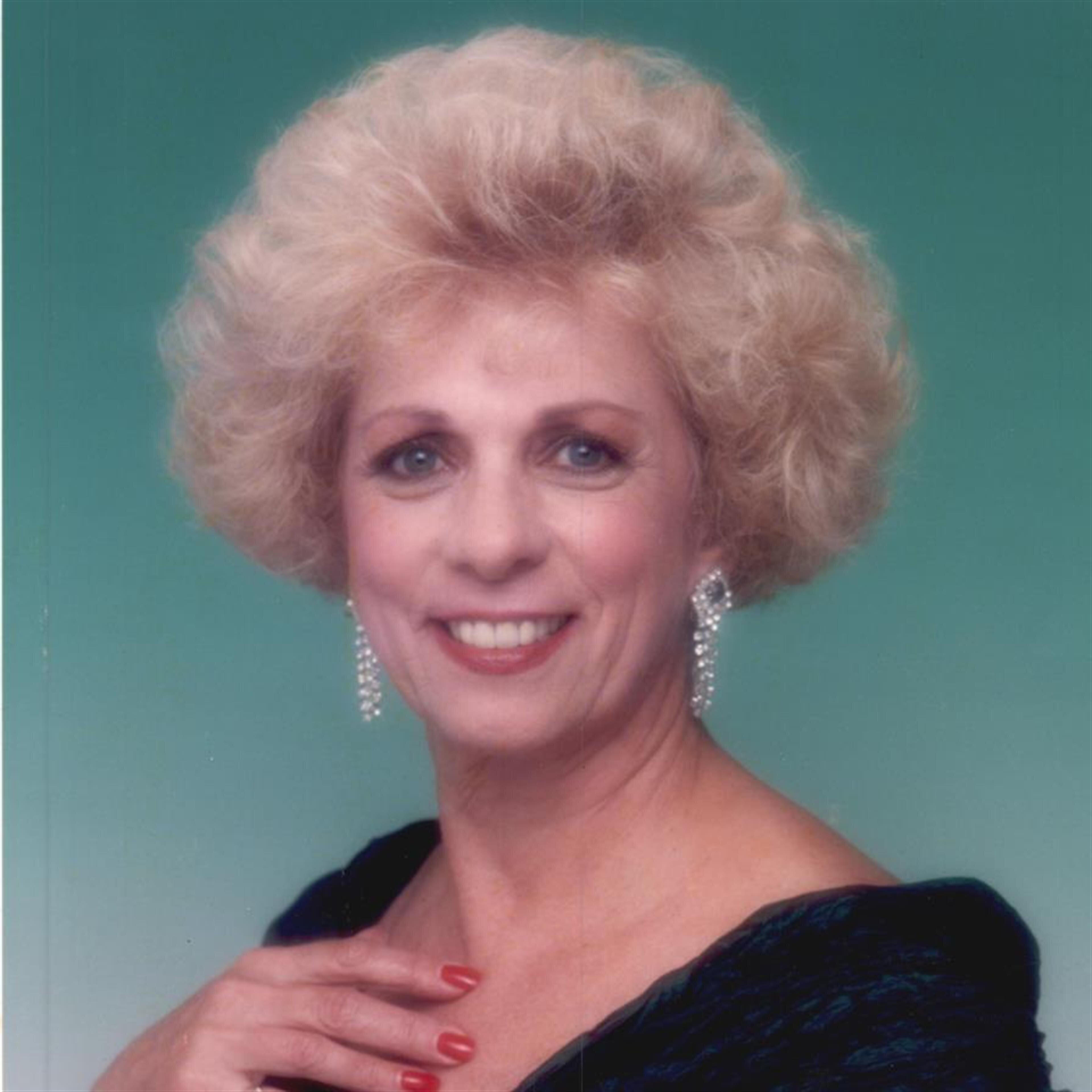Anna L. Ygual
