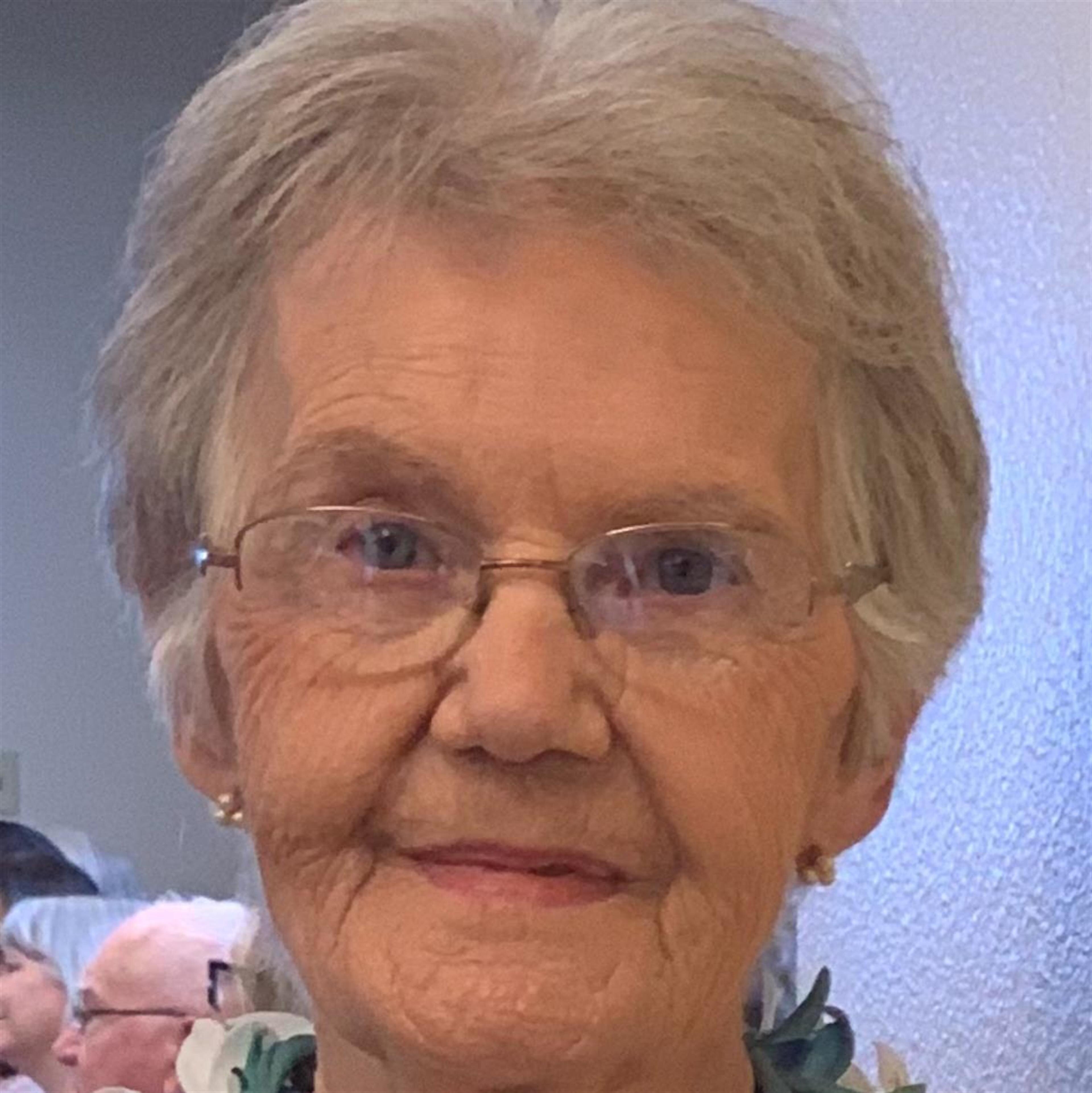 Elizabeth Louise Misner